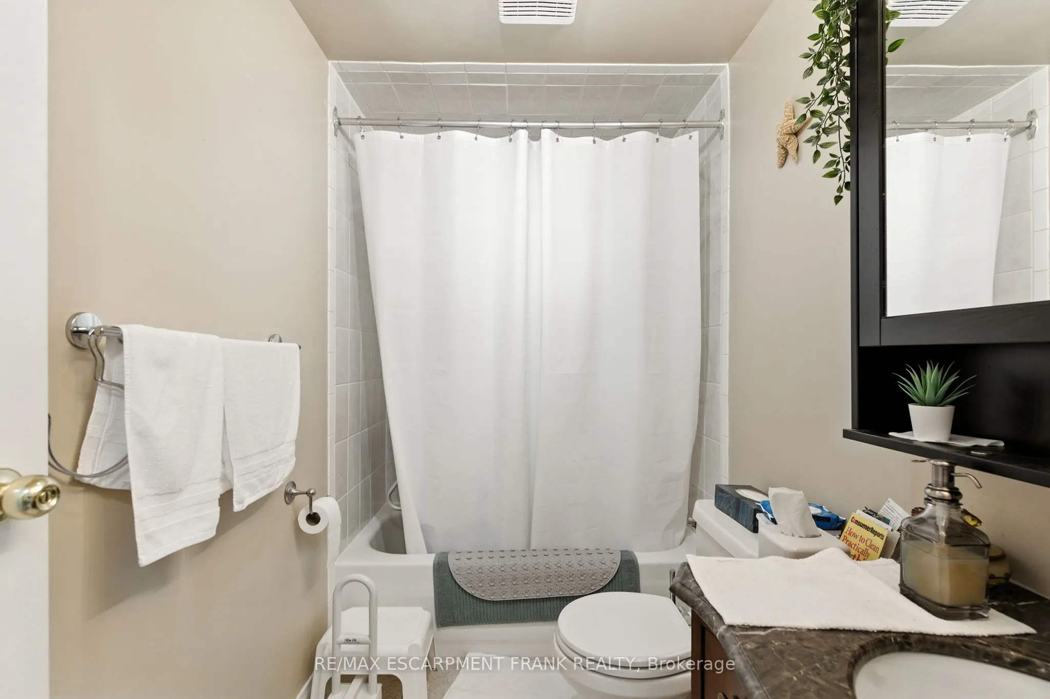 145 Rice Avenue, #73