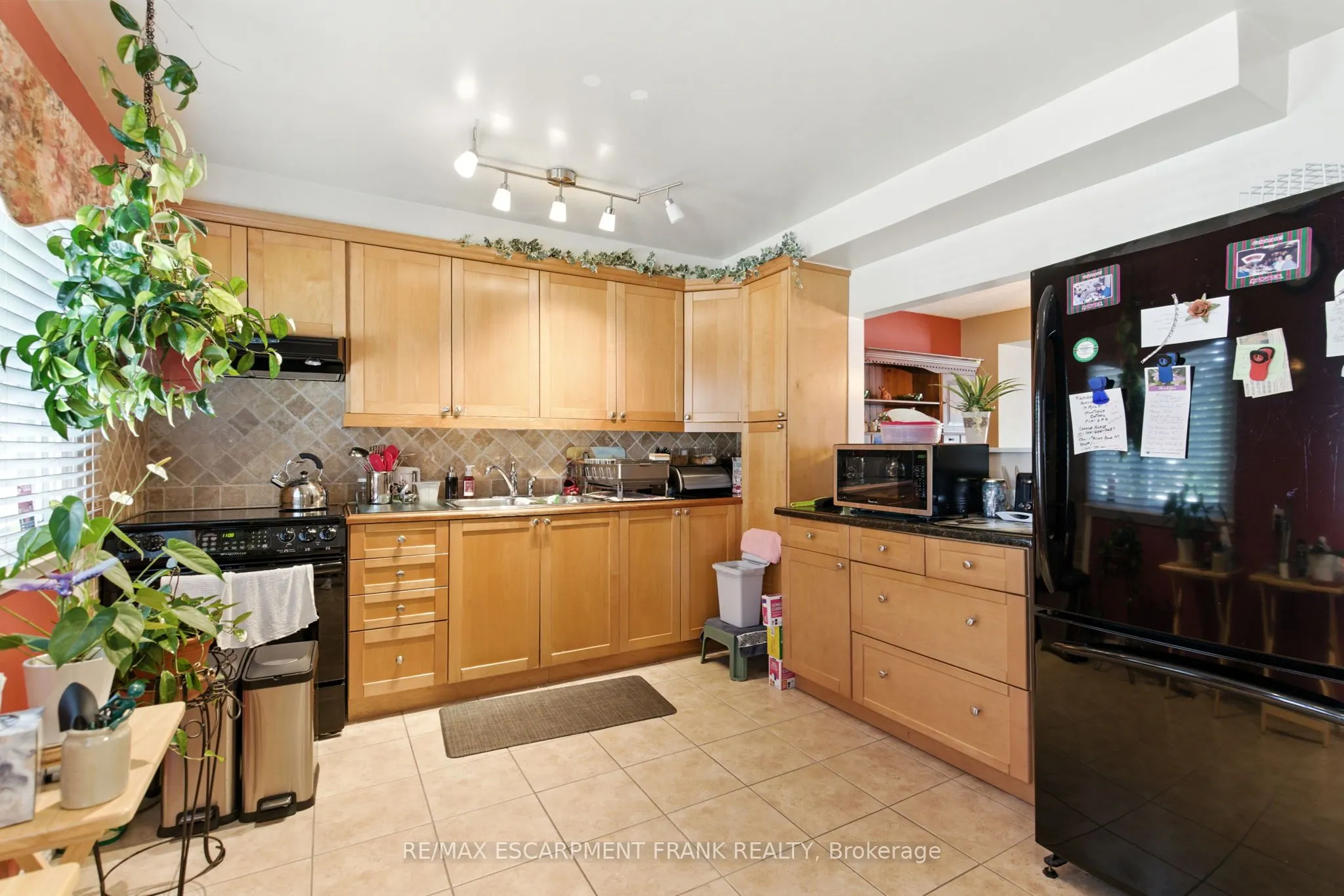 145 Rice Avenue, #73