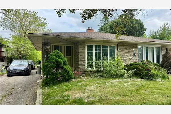 87 Secord Avenue
