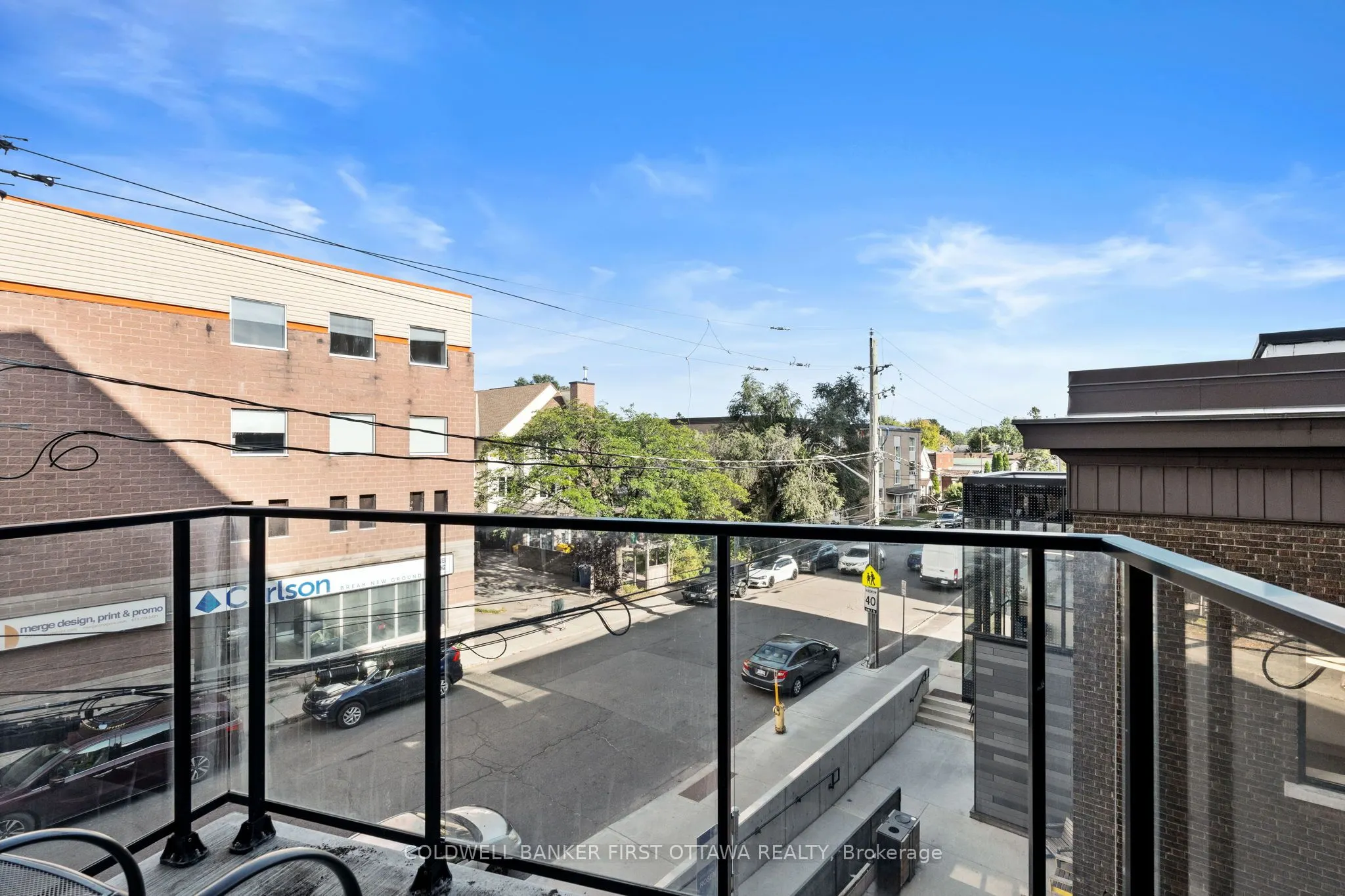 10 ROSEMOUNT Avenue, #303