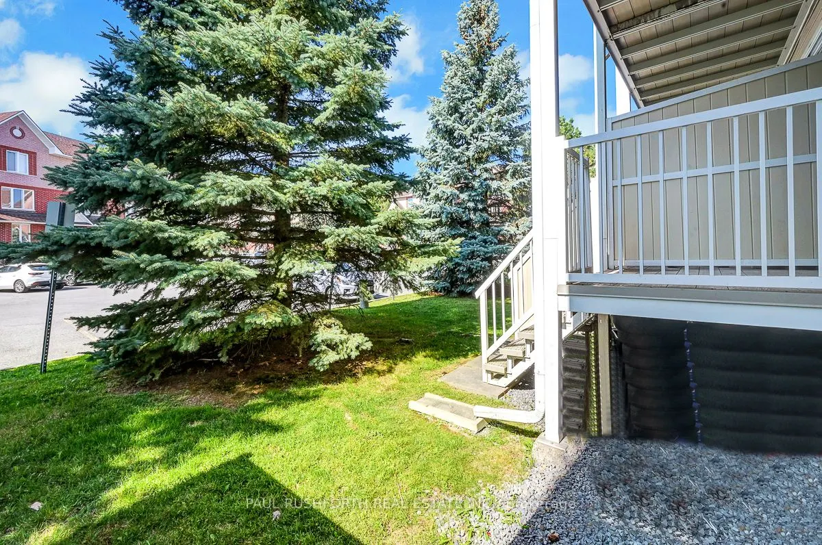 2224 Bois Vert Place, #13