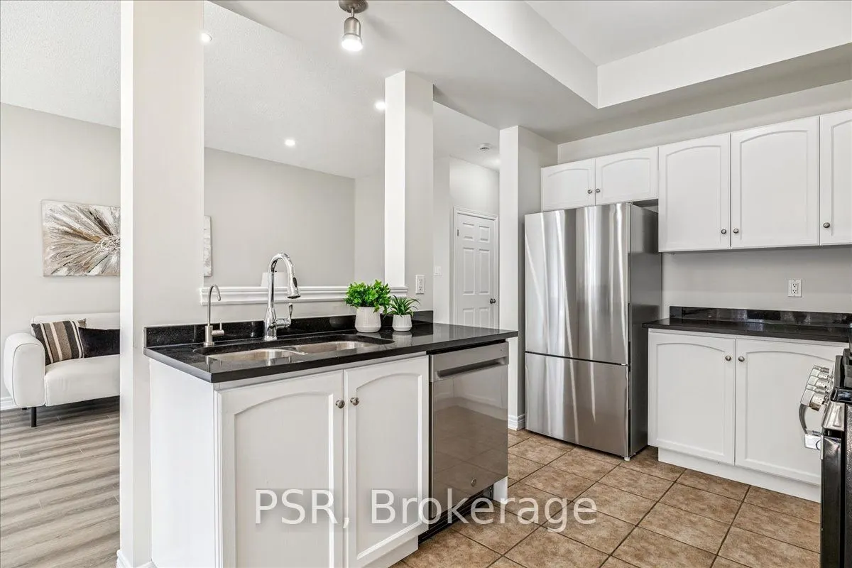 60 Cloverleaf Drive, #38