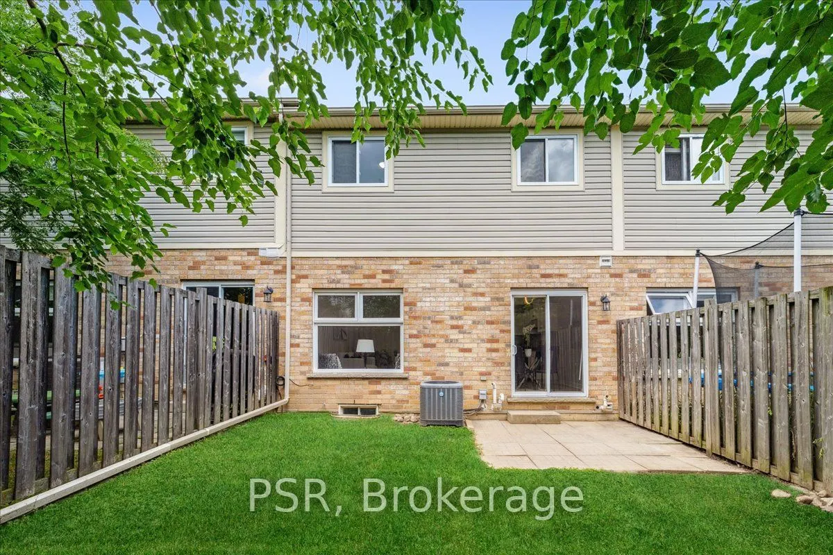 60 Cloverleaf Drive, #38