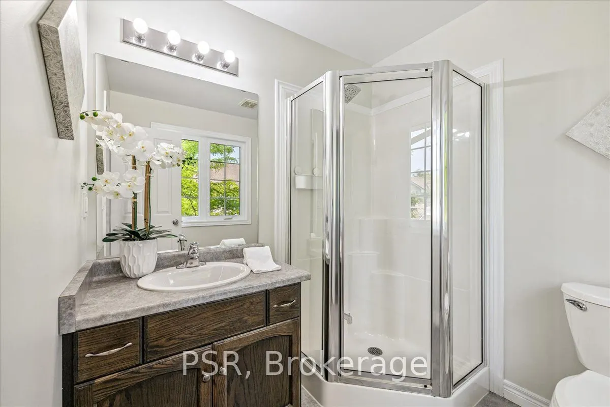 60 Cloverleaf Drive, #38