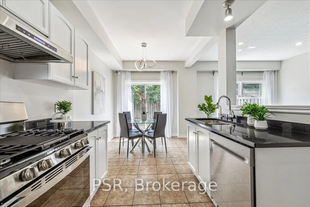 60 Cloverleaf Drive, #38