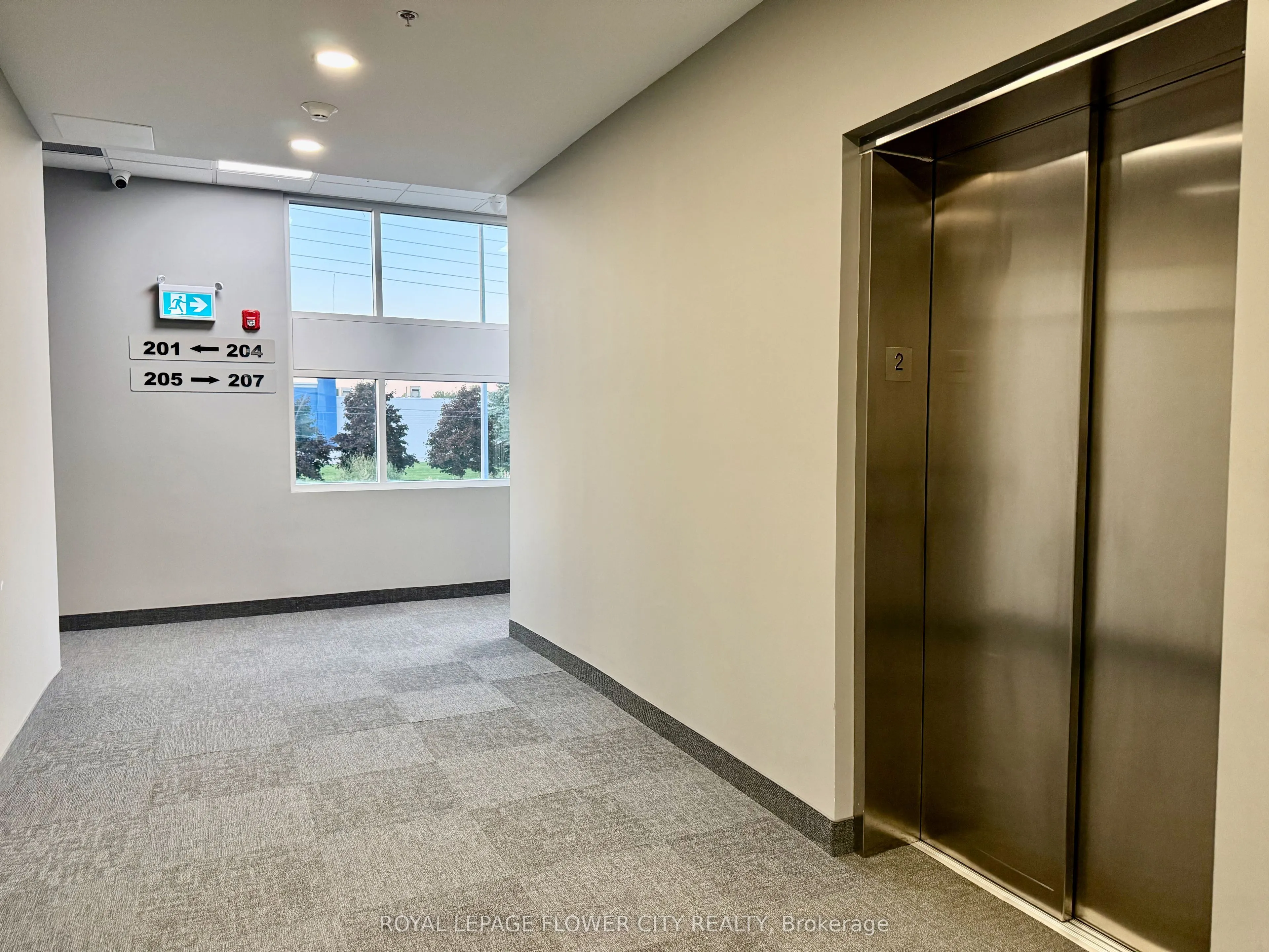 1038 Garner Road W, #207