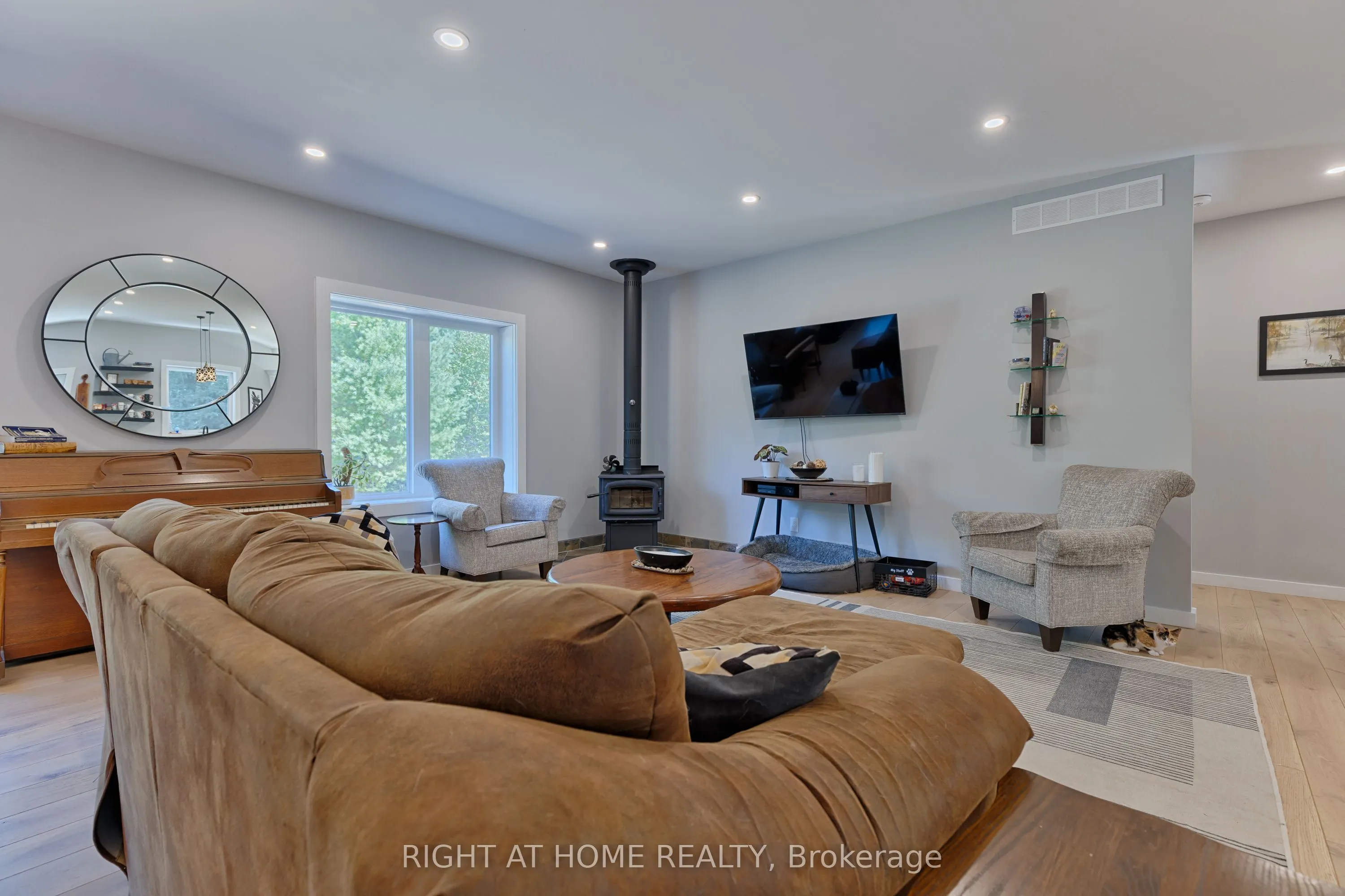 954 GERMANICUS Road