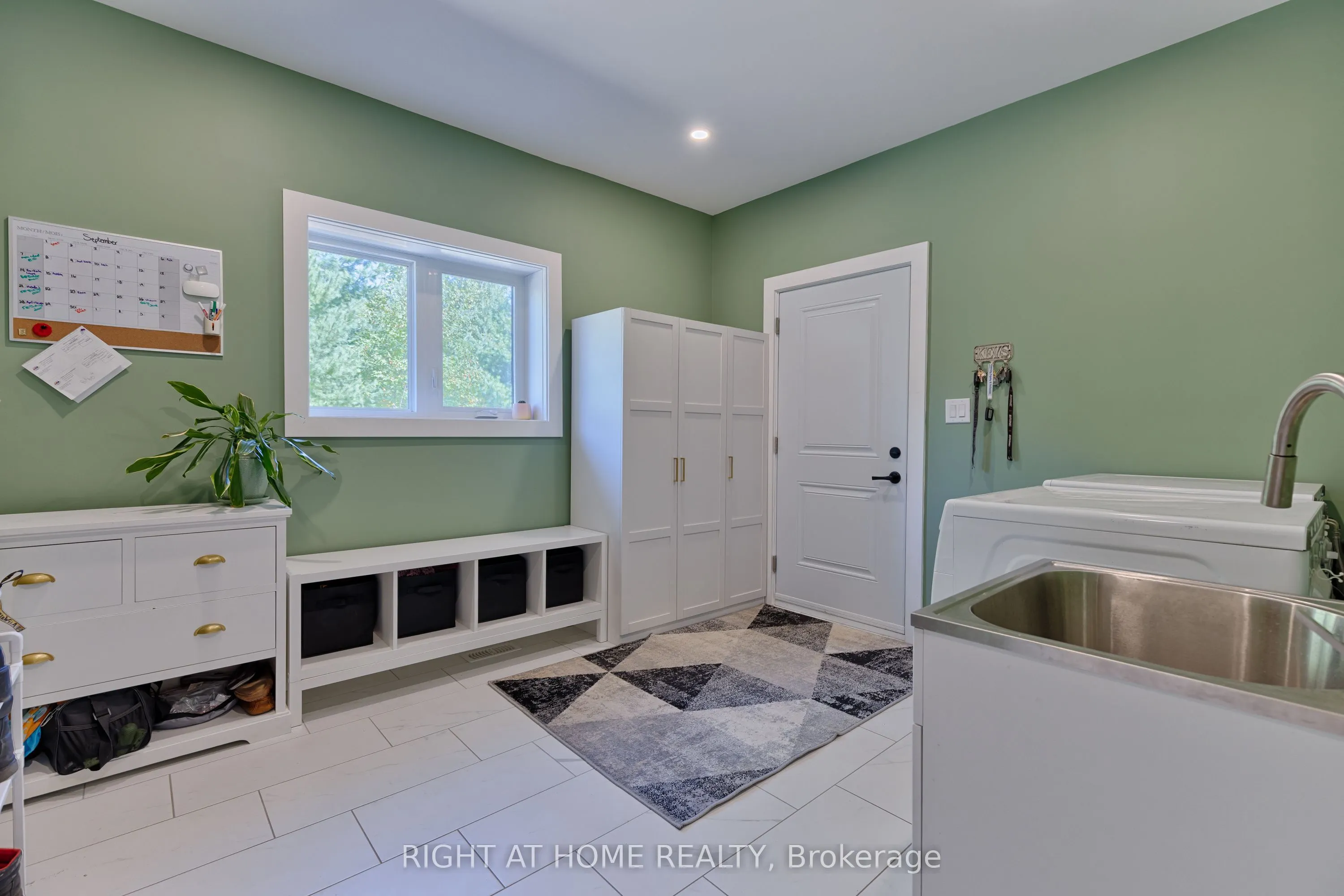 954 GERMANICUS Road