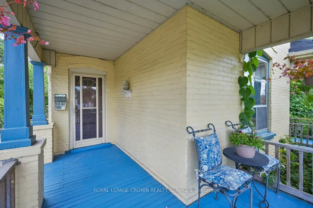 158 Terrace Hill Street