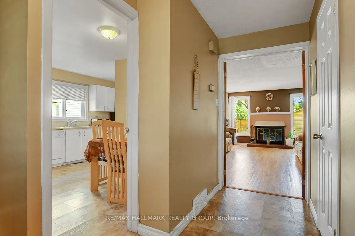 6078 Rivercrest Drive
