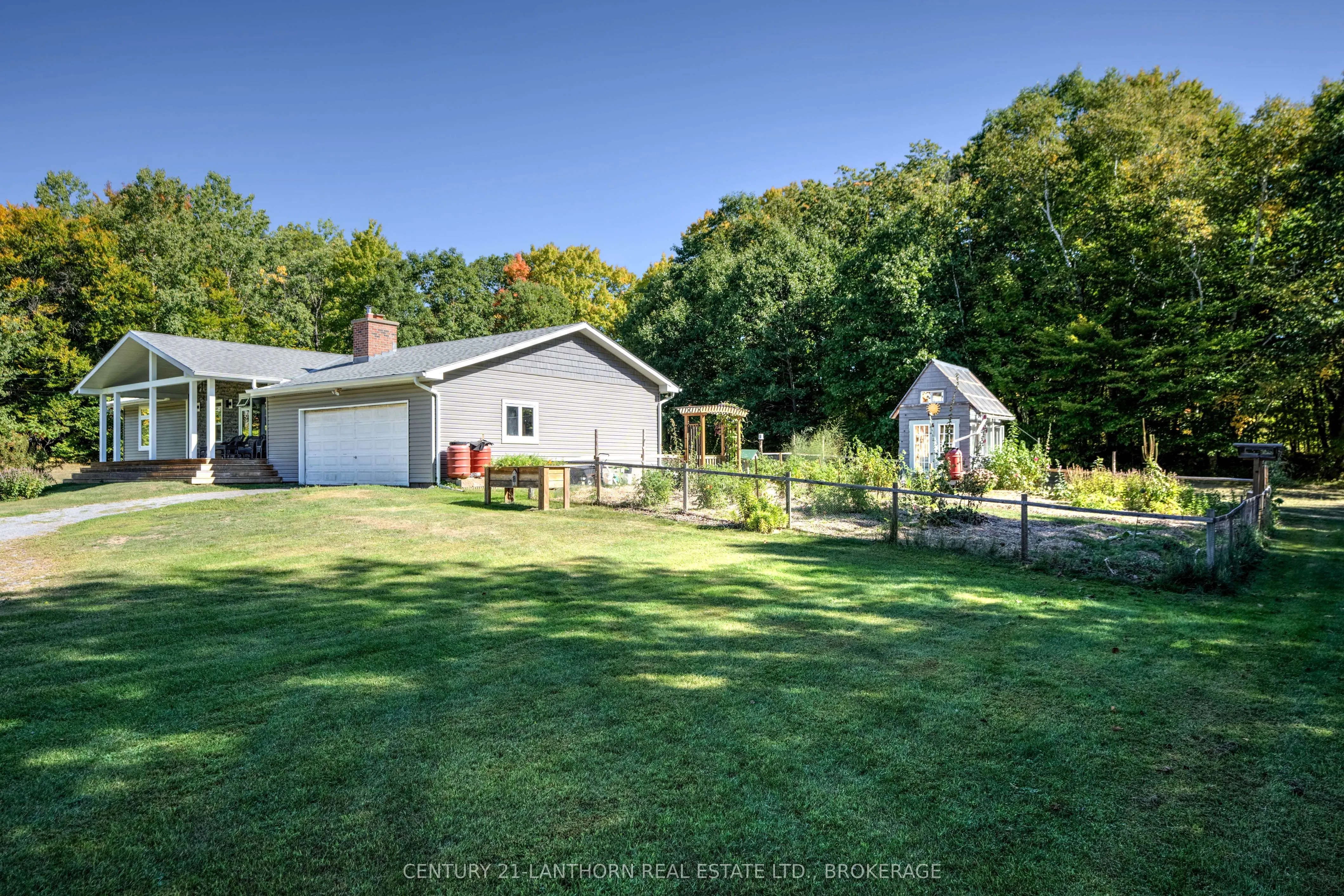 1773 County Rd 15 Road