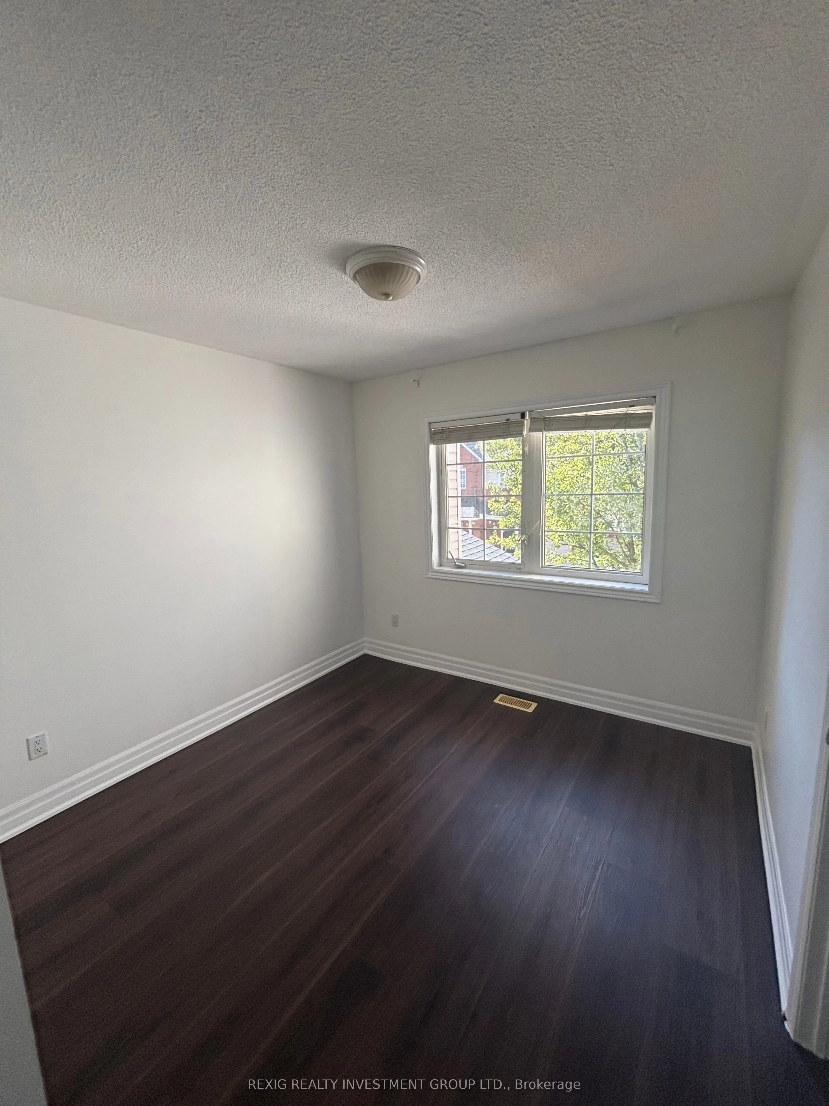 100 Beddoe Drive, #40