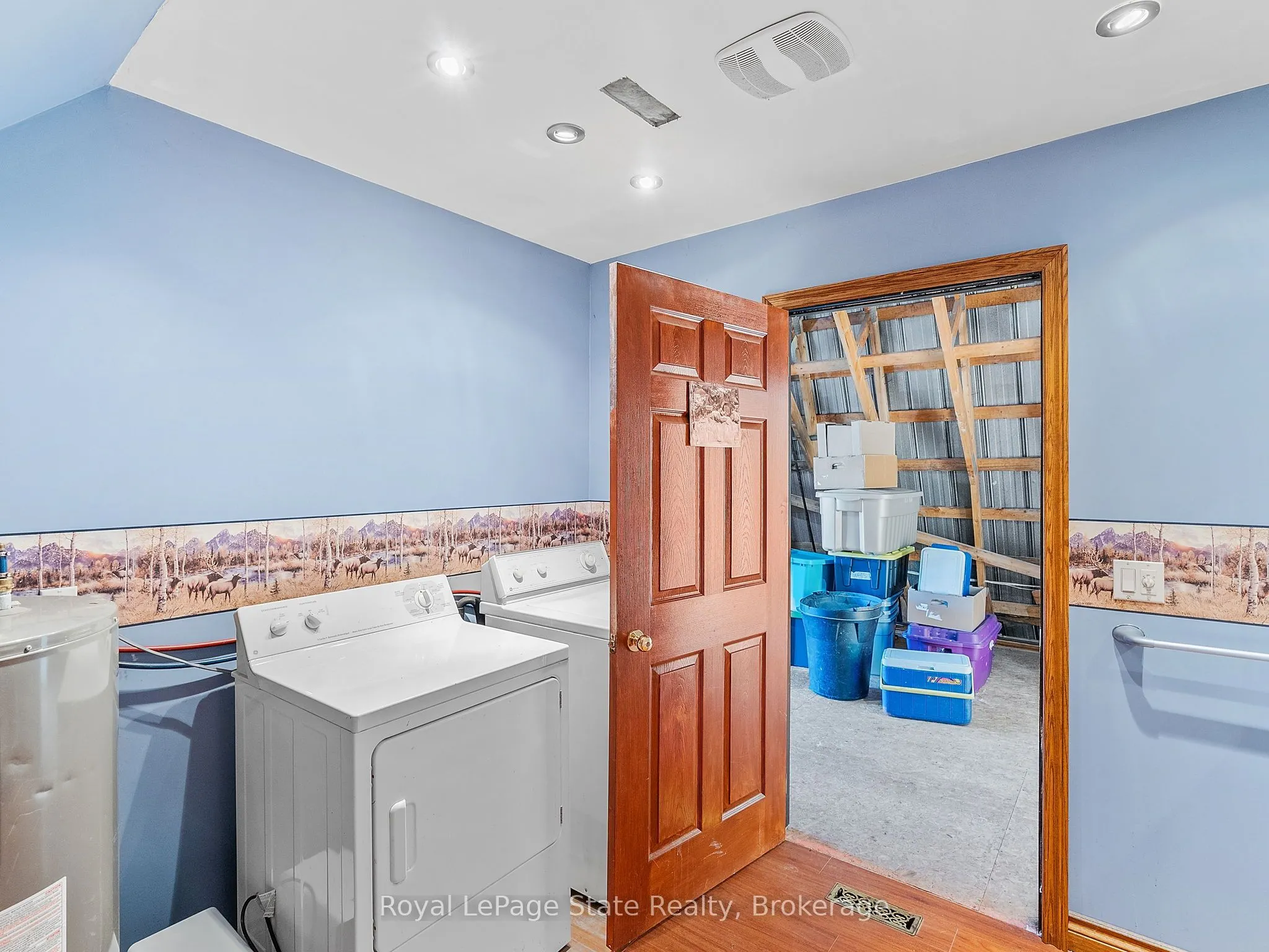 1306 St Johns Road W