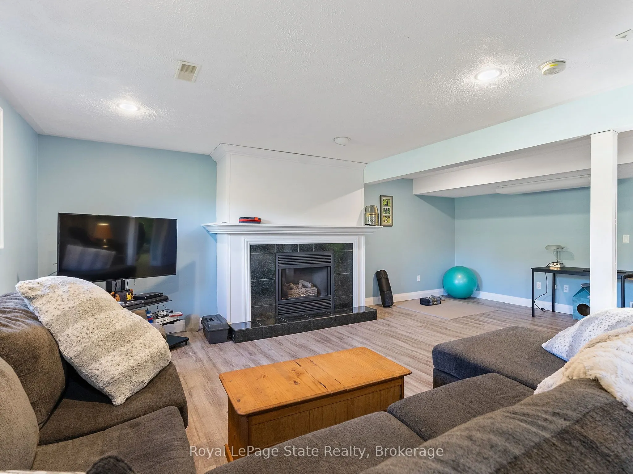 1306 St Johns Road W