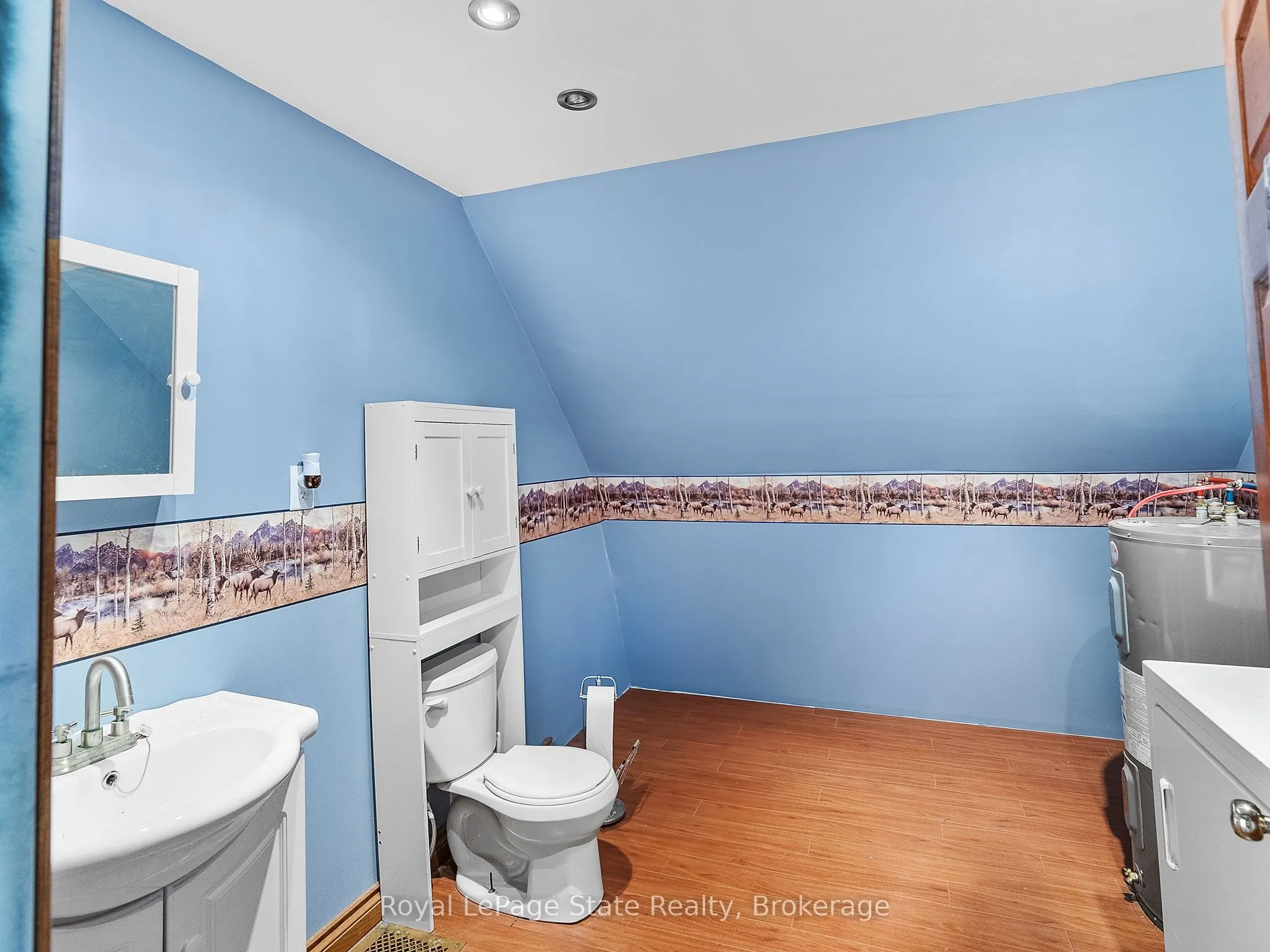 1306 St Johns Road W