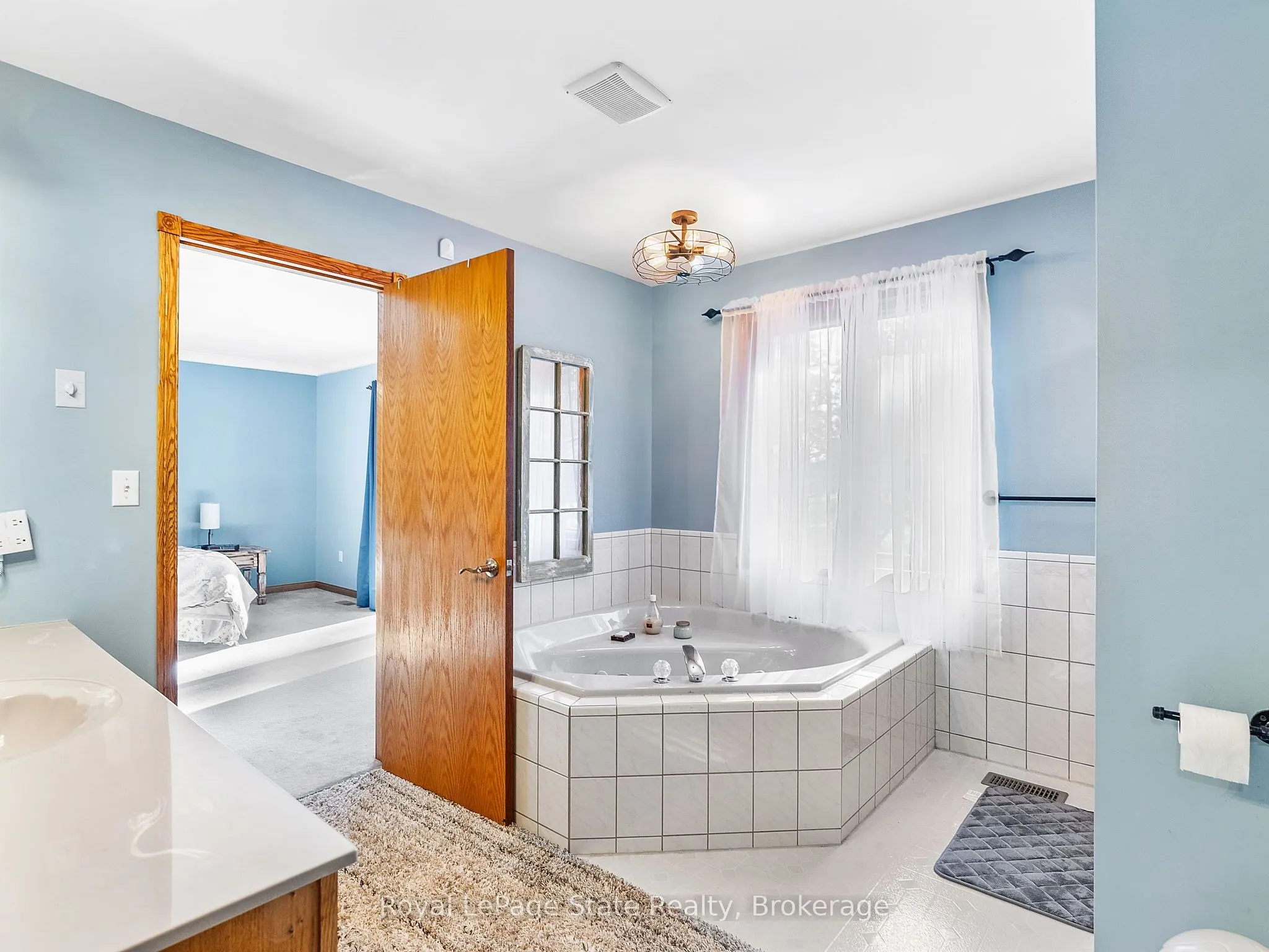 1306 St Johns Road W