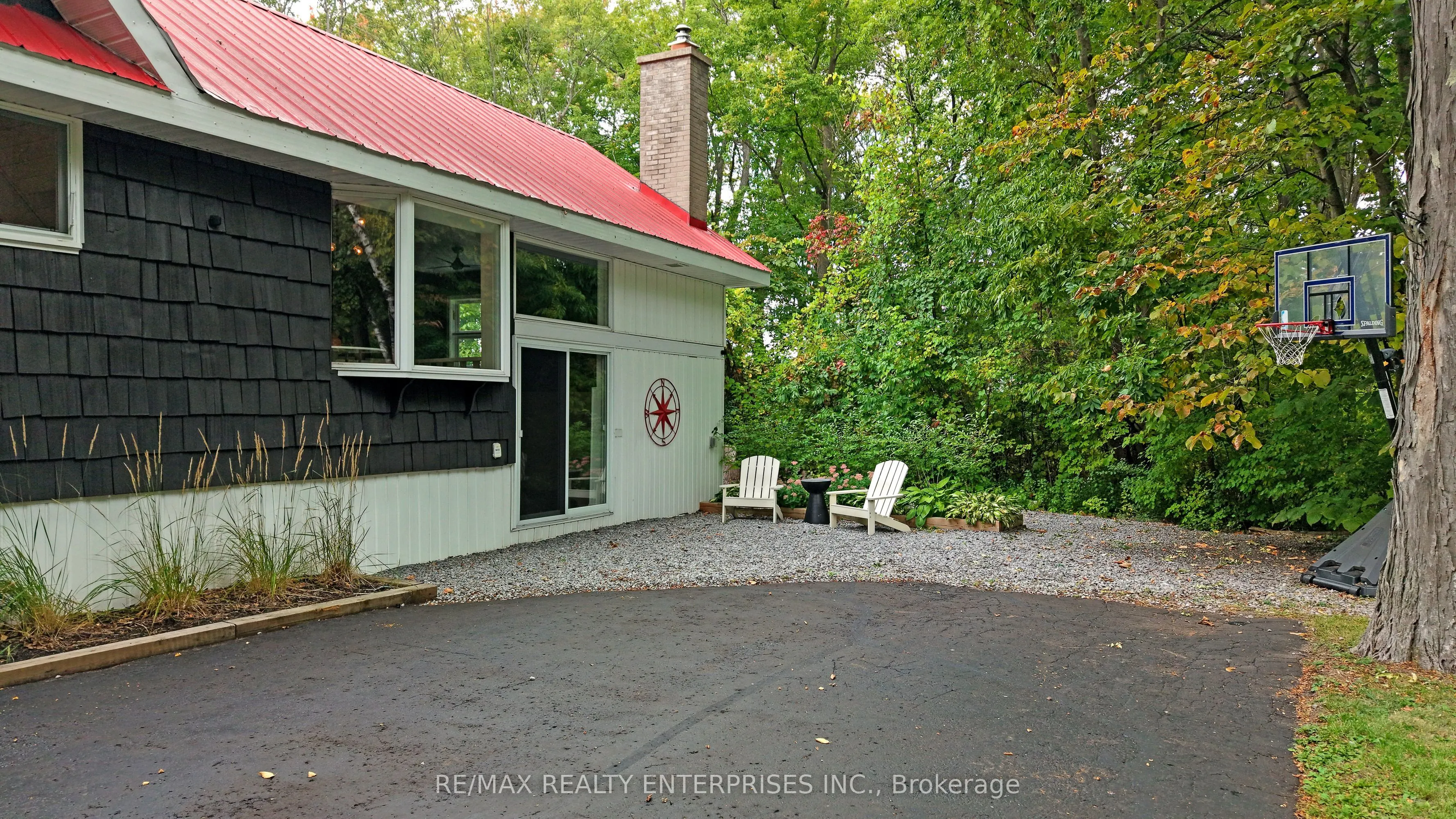 169 Cooke Armstrong Road