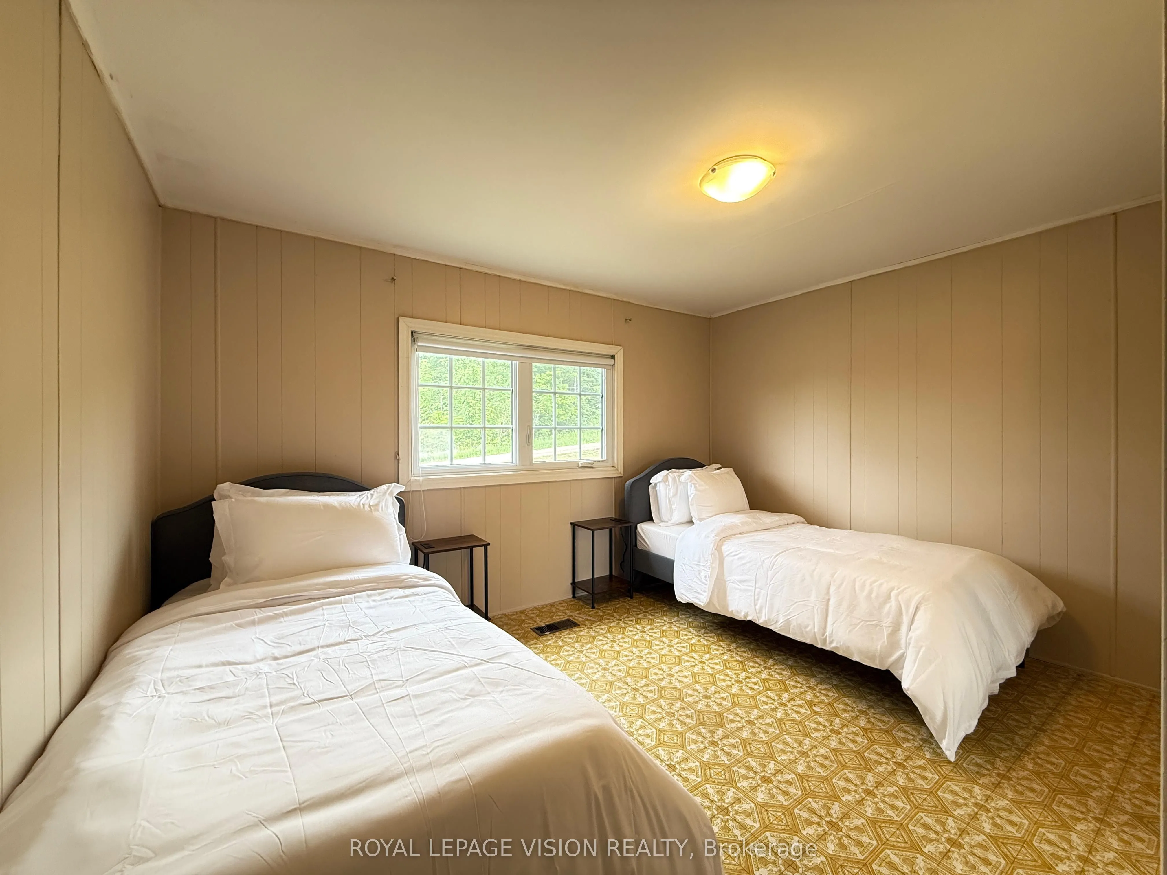 1304 Hunt Club Road