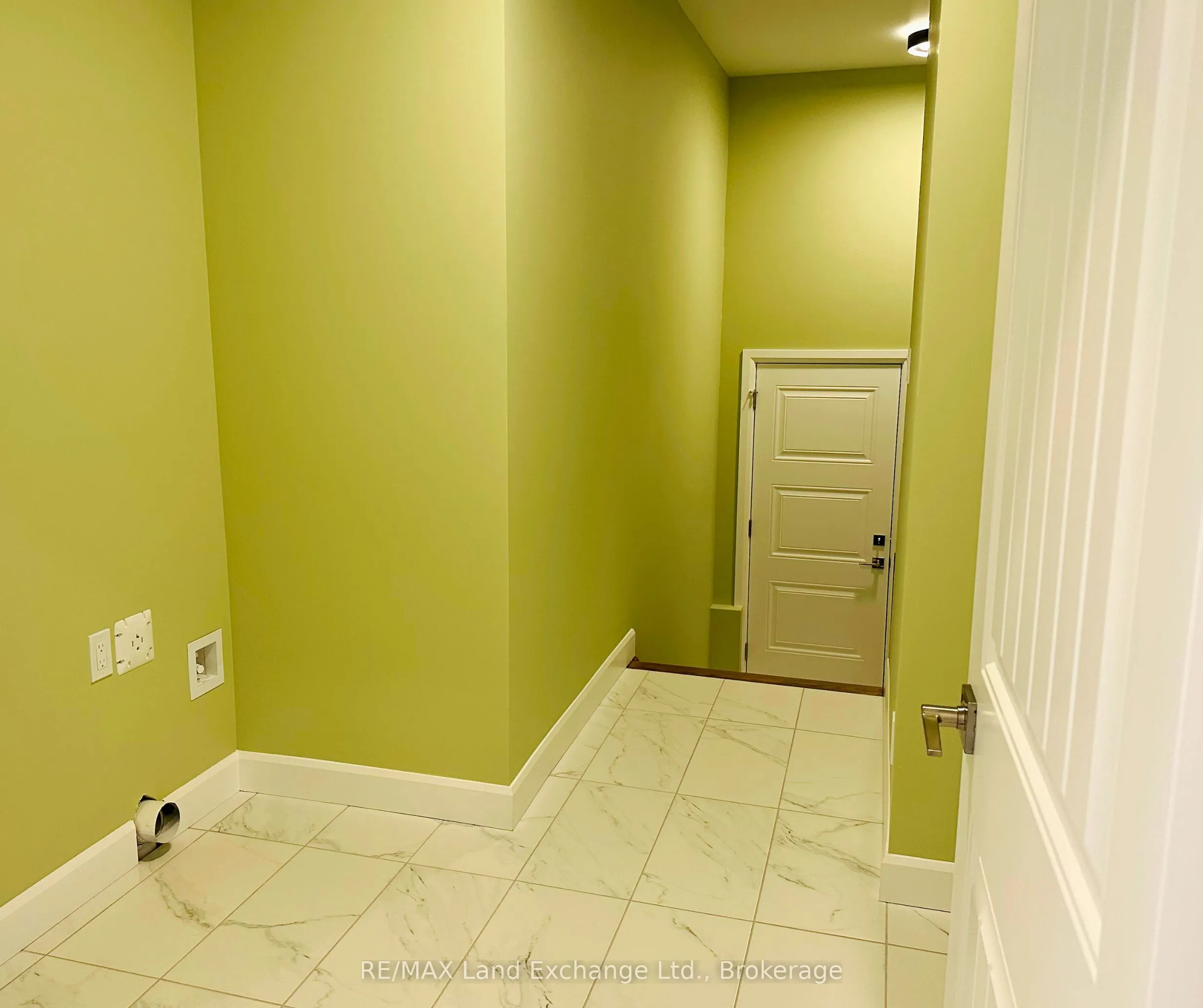 361 McLean Crescent