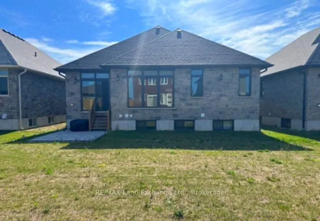 361 McLean Crescent
