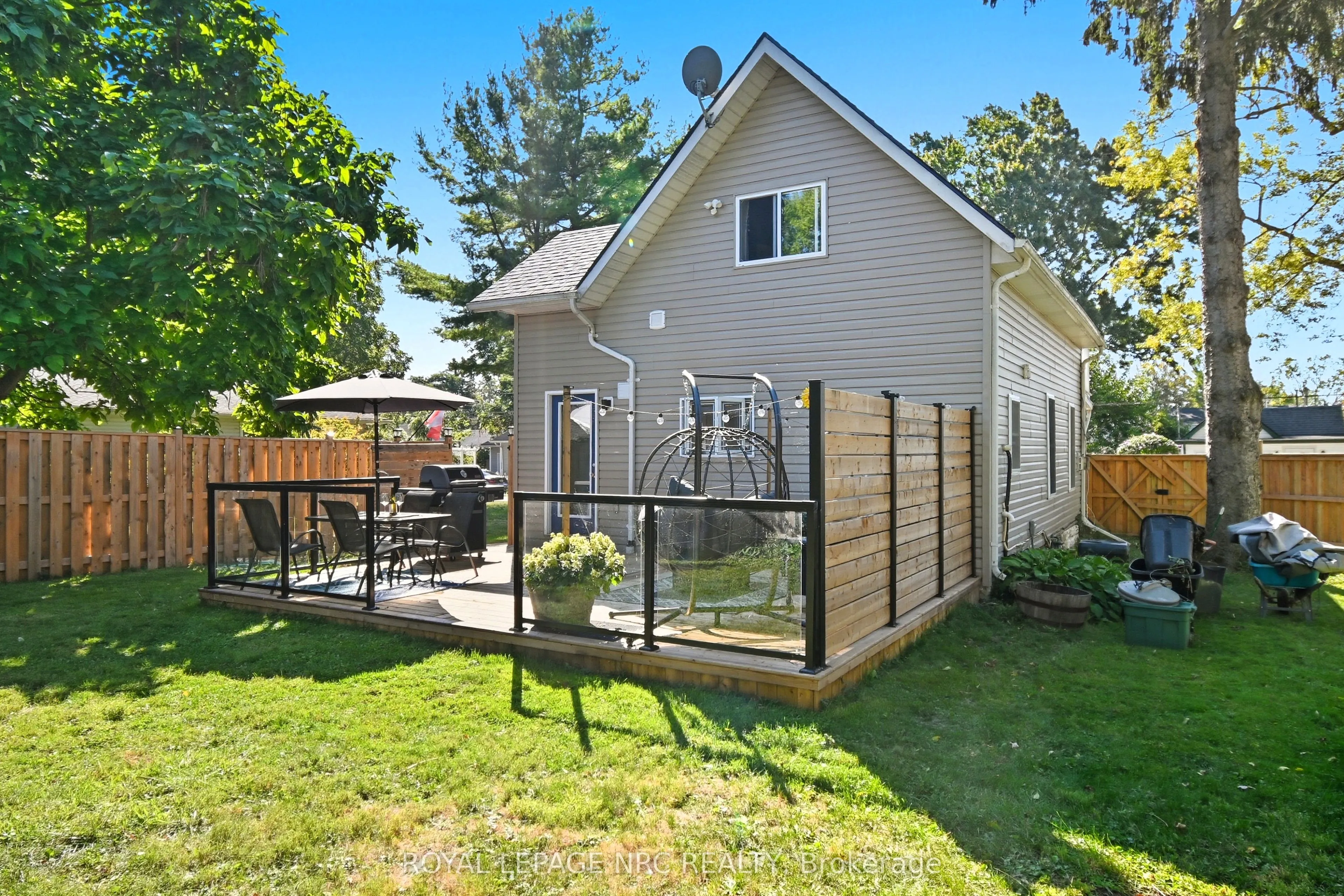 3964 Alexandra Road