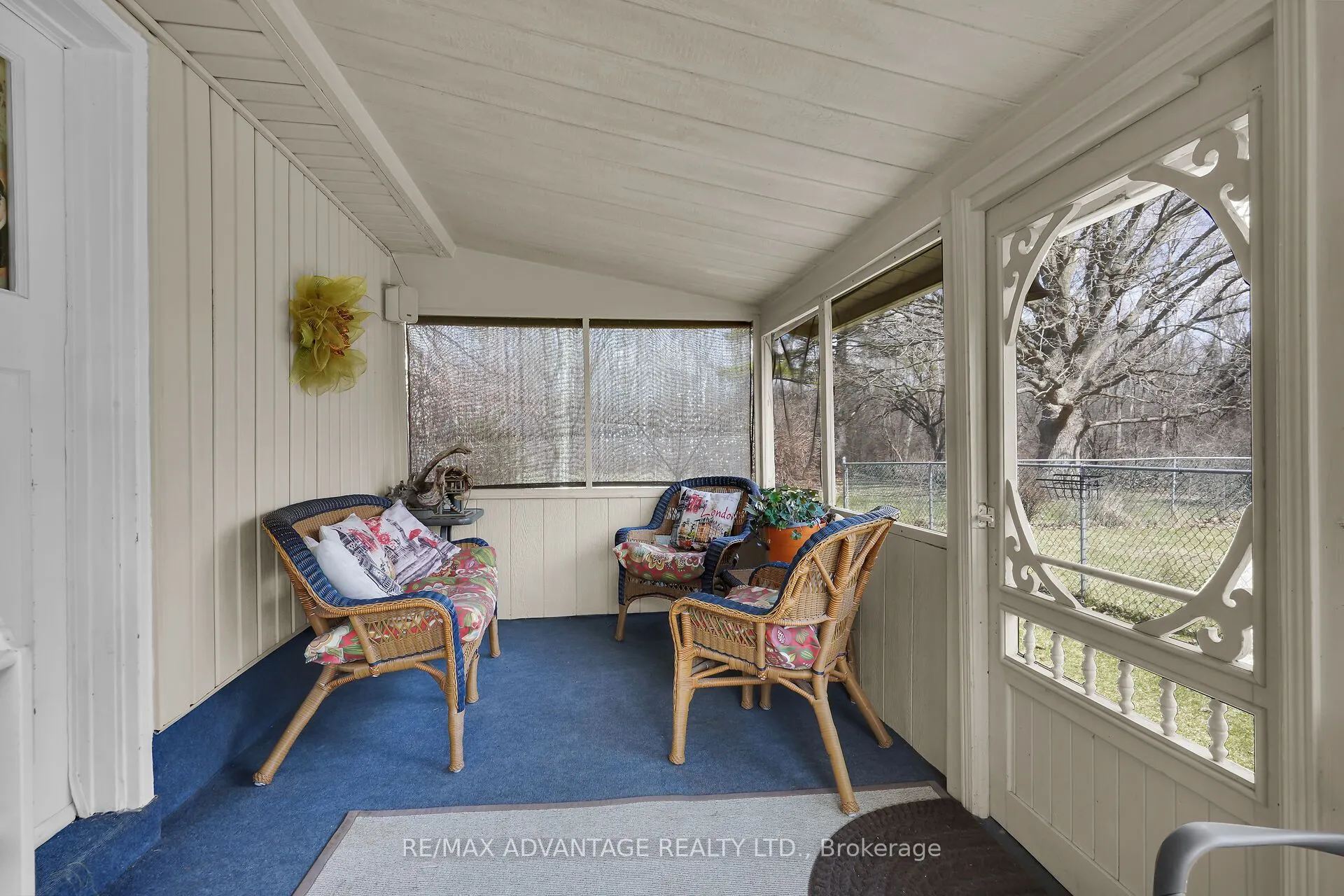 2678 Dorchester Road