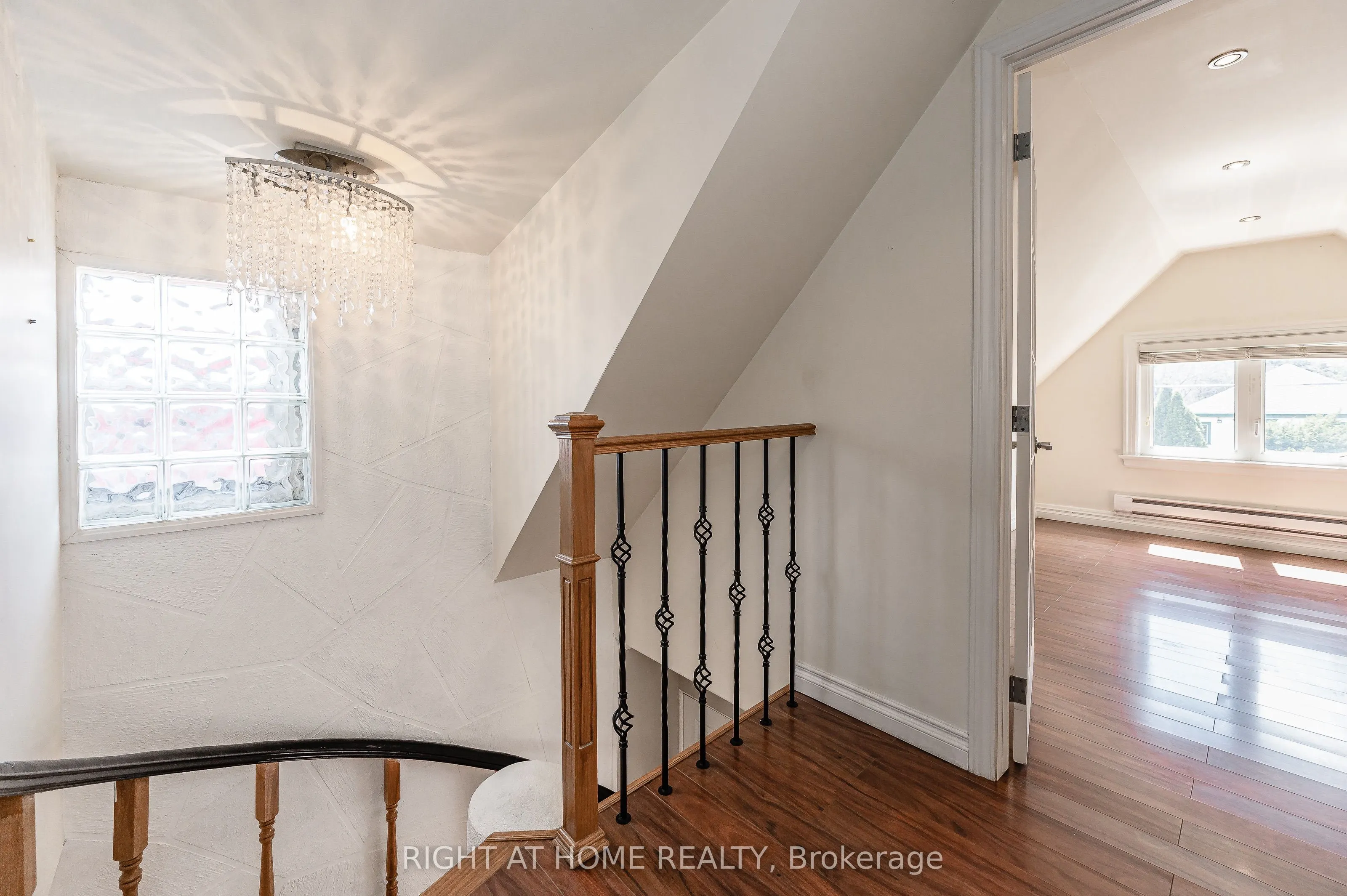 1 Arkledun Avenue