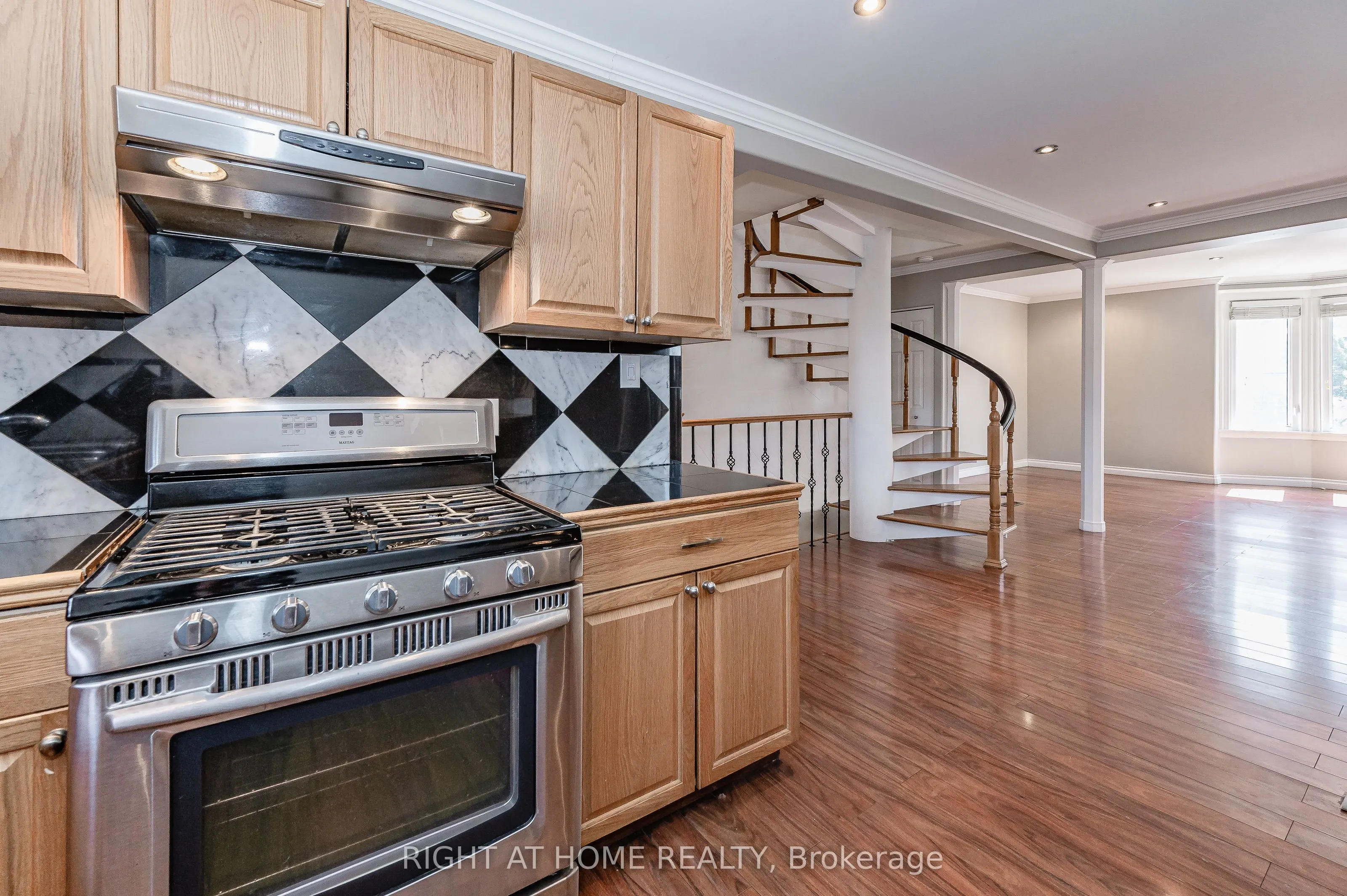 1 Arkledun Avenue