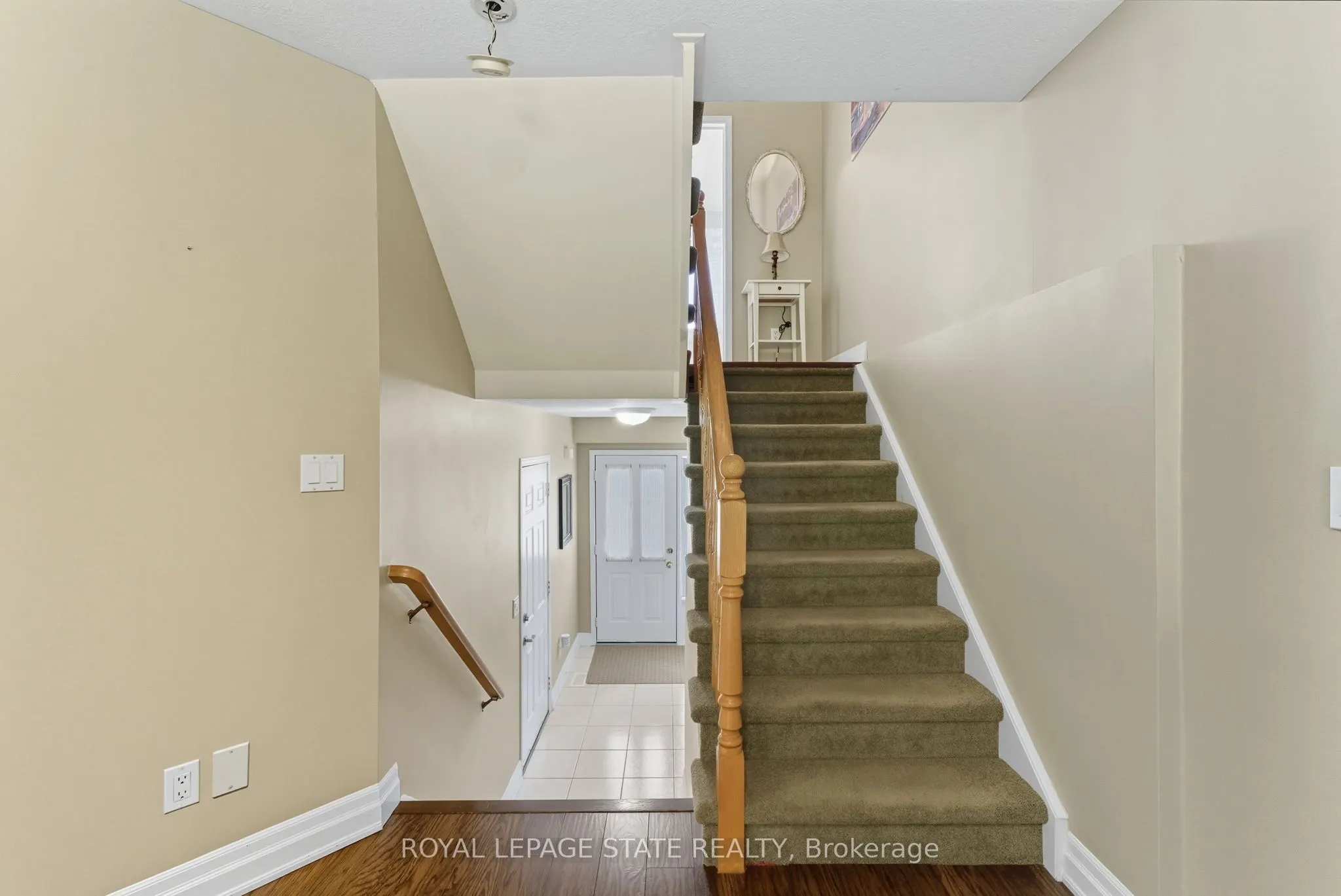 27 Glenhollow Drive
