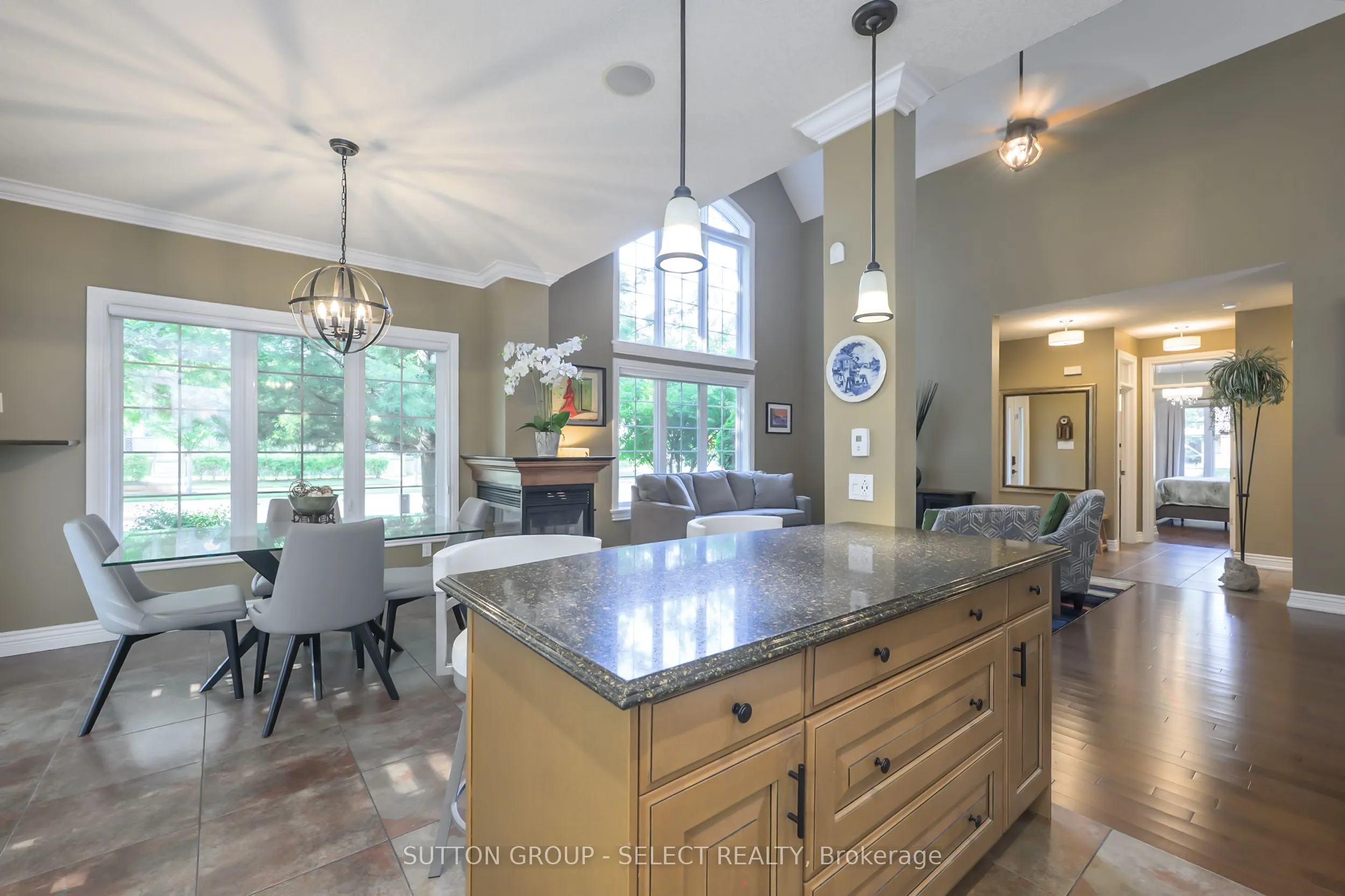 1900 shore Road, #39
