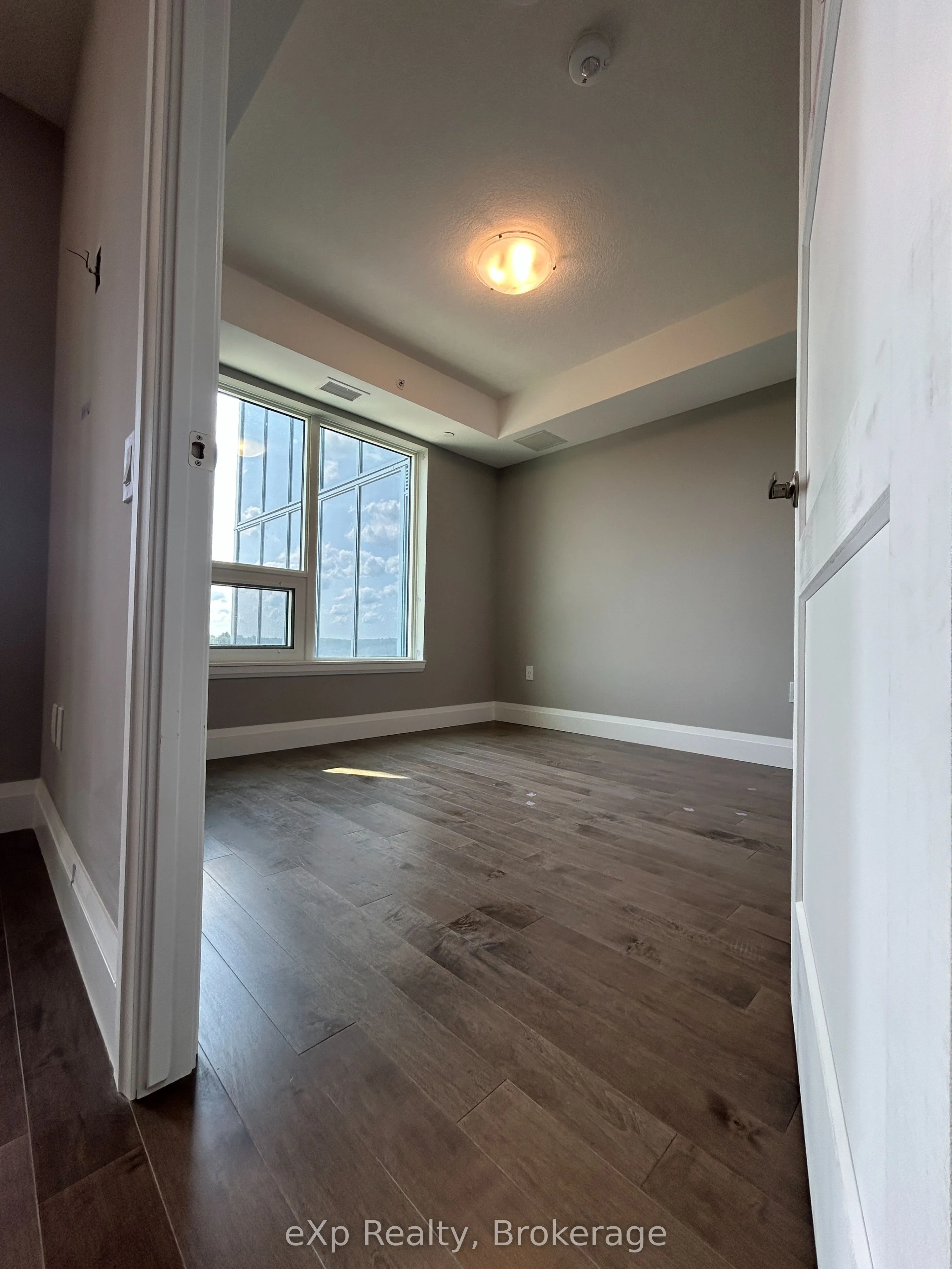 93 Arthur Street S, #1203