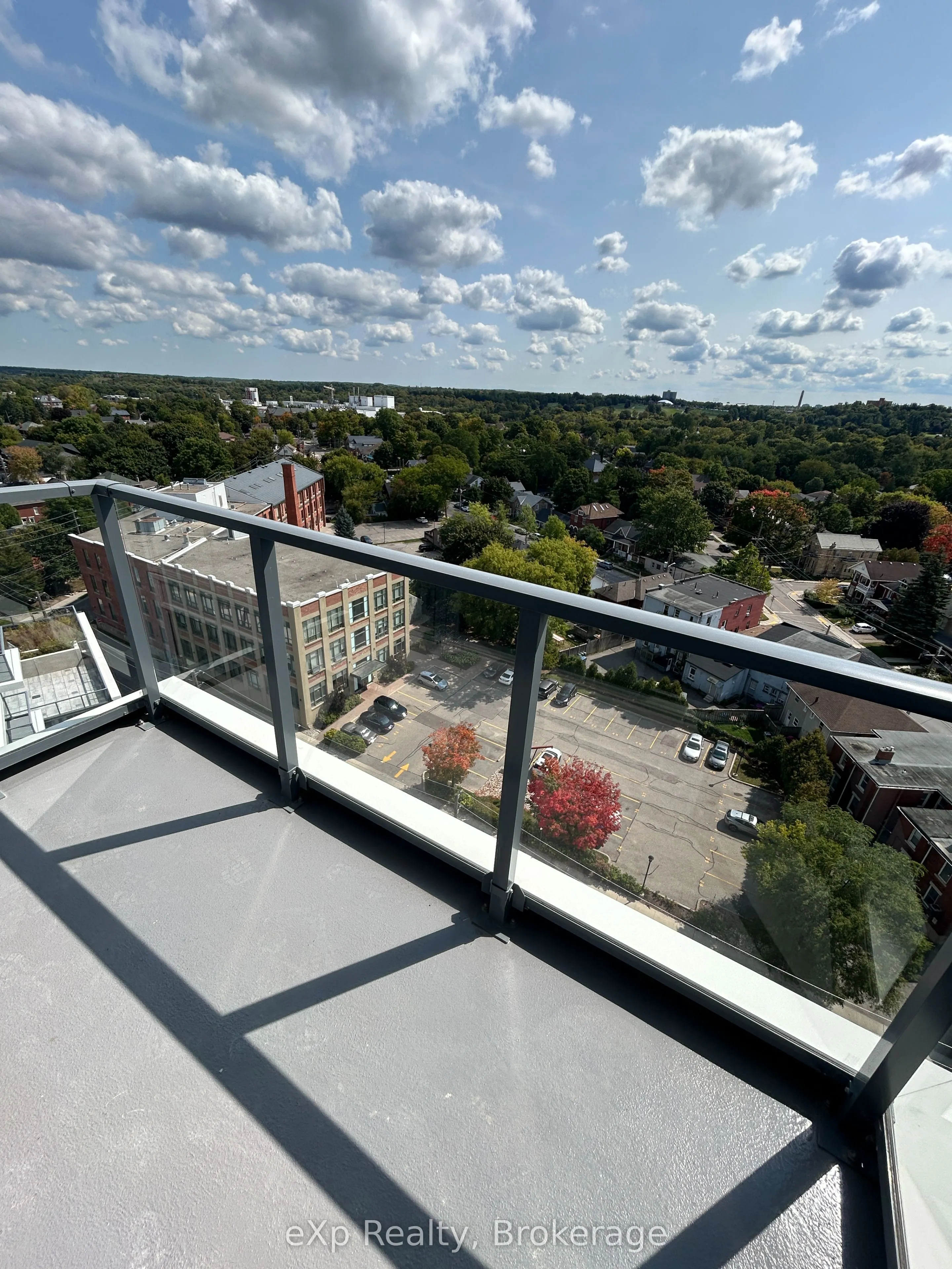 93 Arthur Street S, #1203