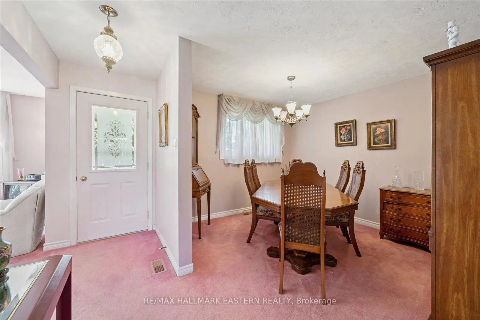 33 Springbrook Drive