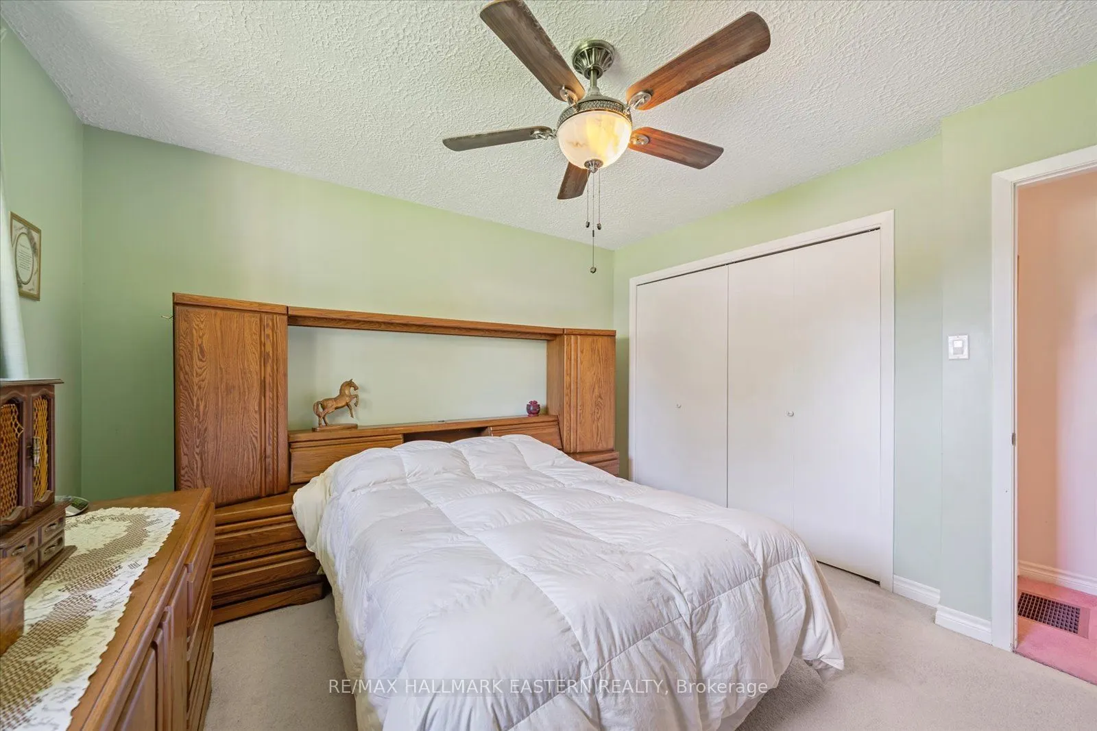 33 Springbrook Drive
