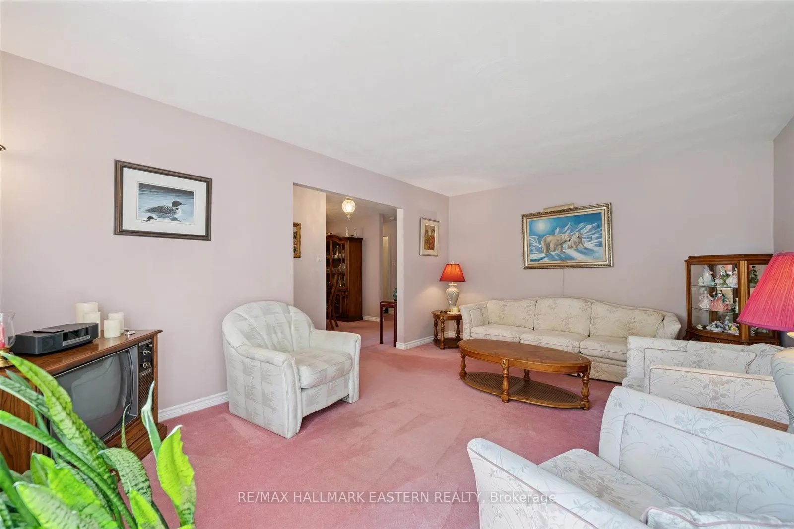 33 Springbrook Drive