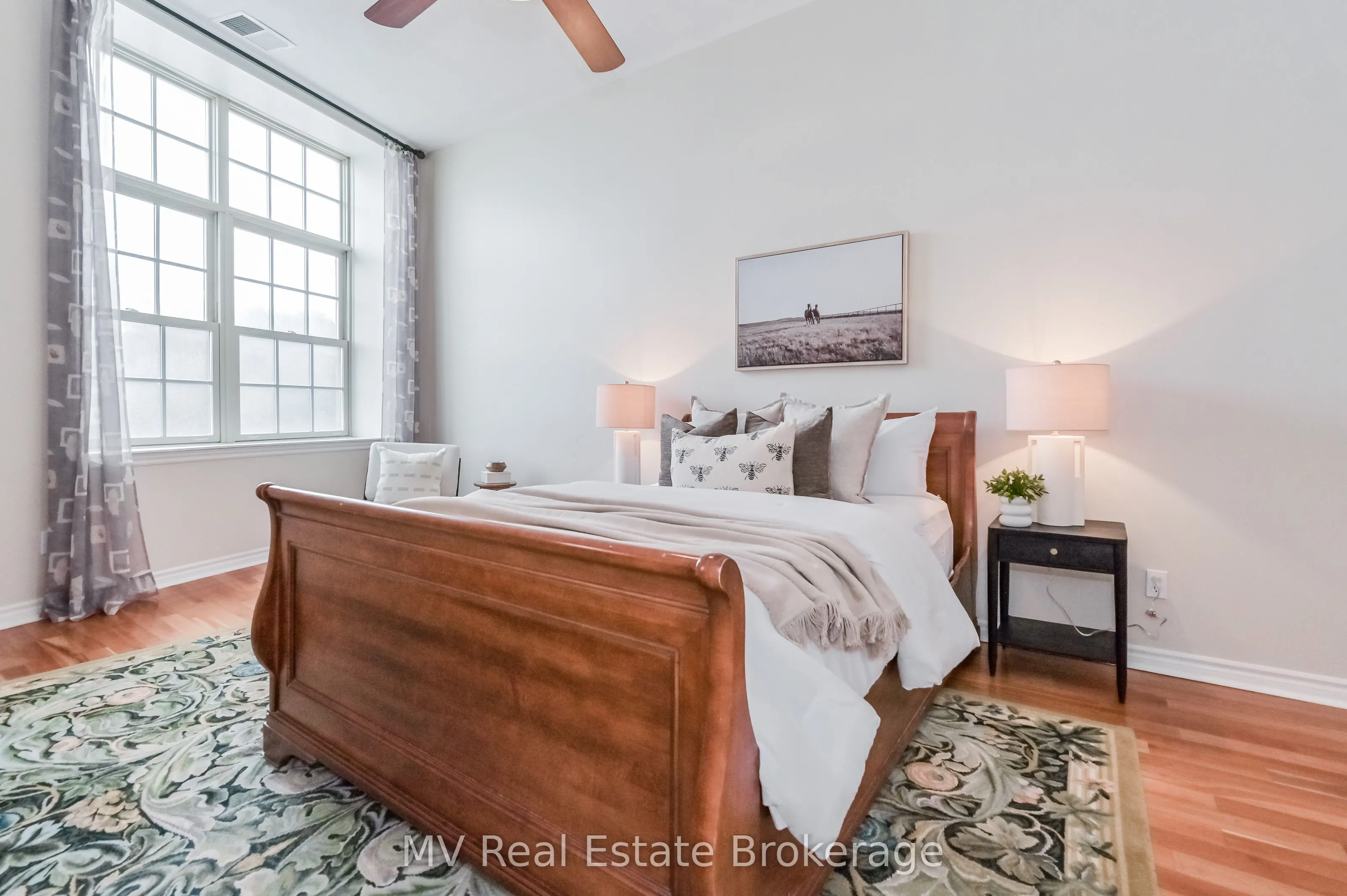 478 St Andrew Street E, #104