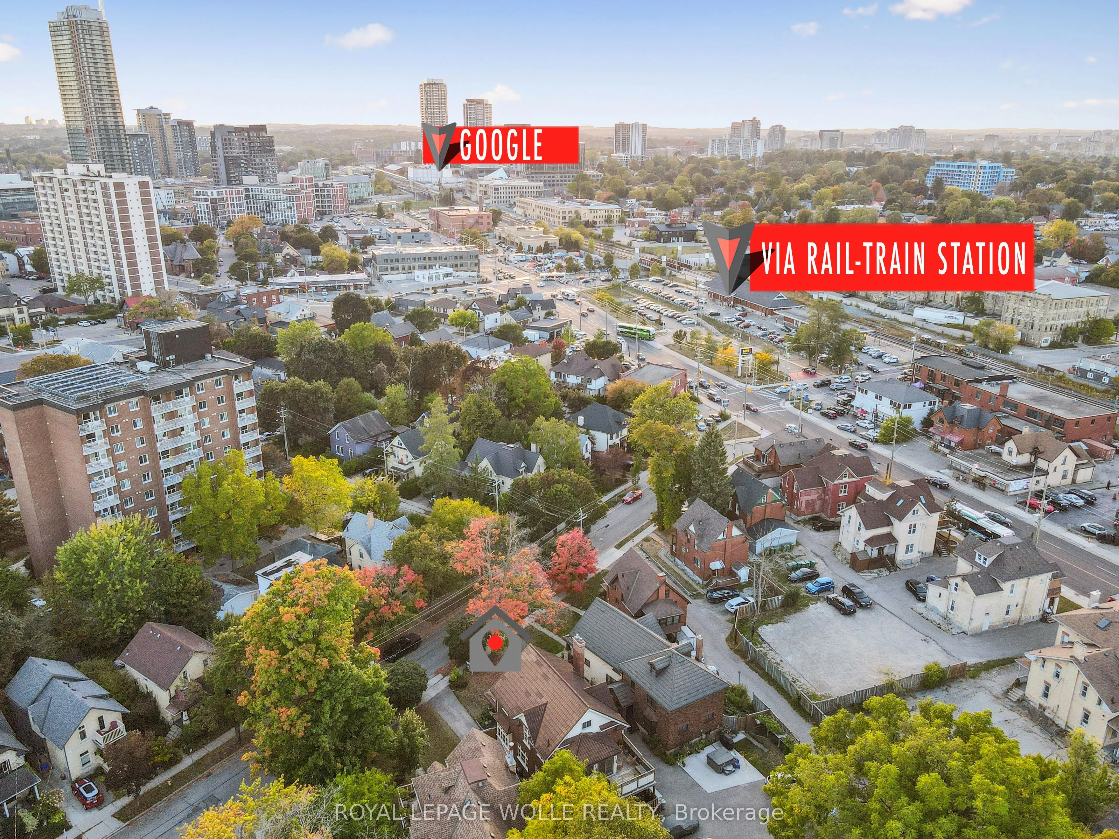 76 Ahrens Street W