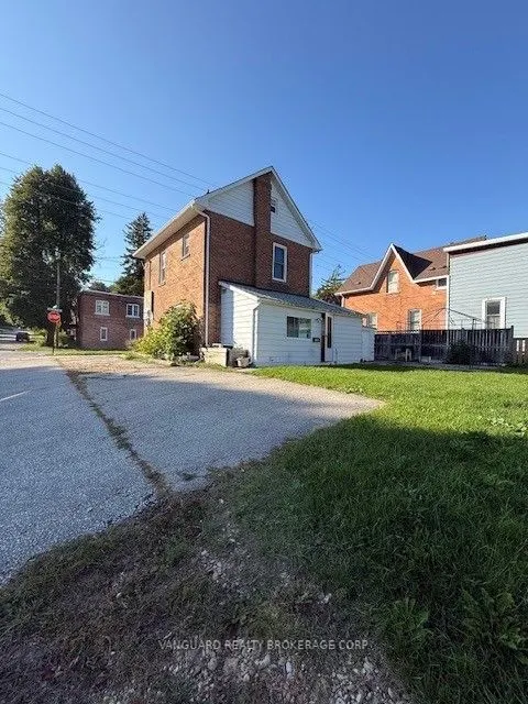 1803 4TH Avenue W