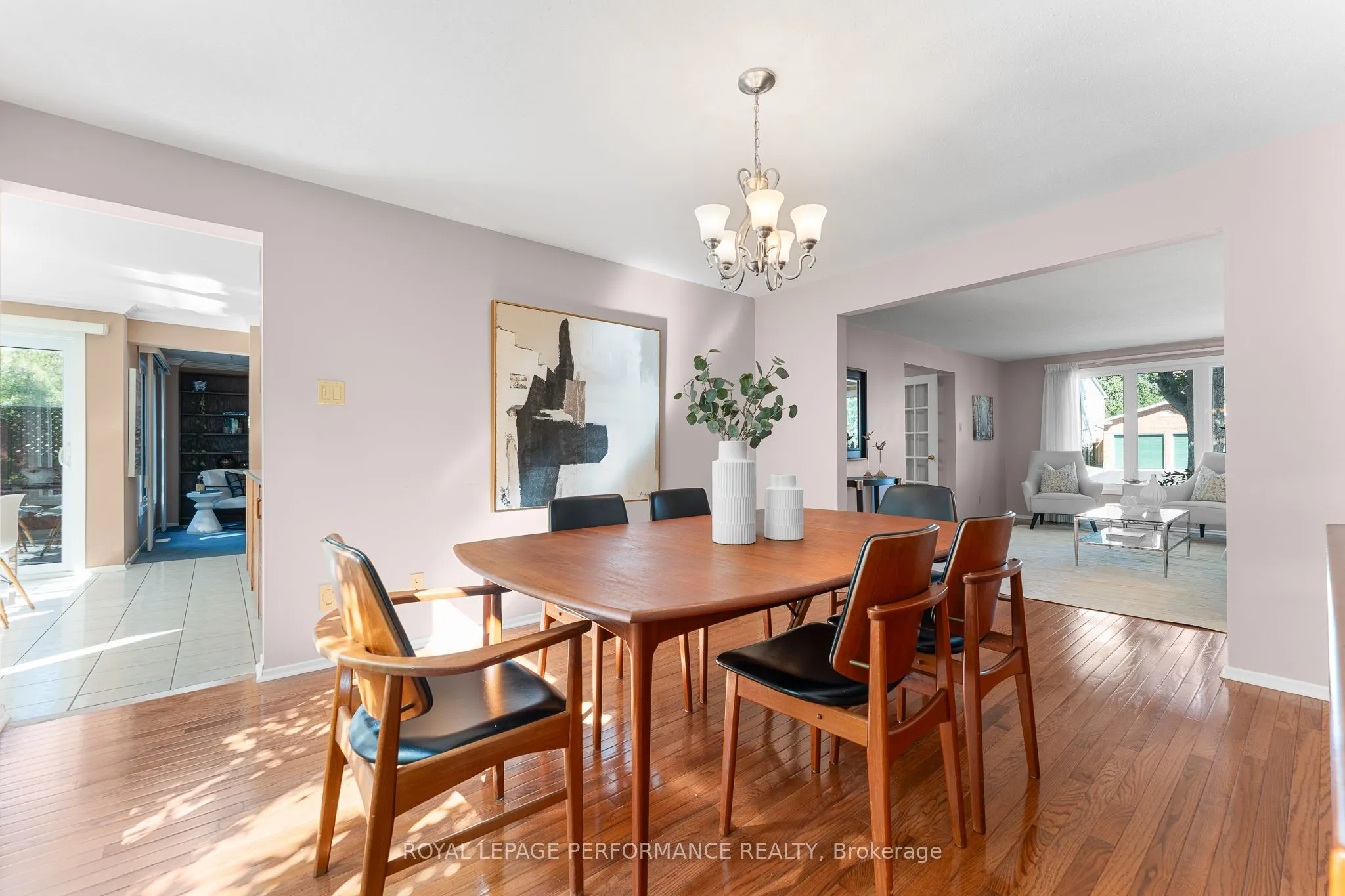 1848 Thistleleaf Crescent