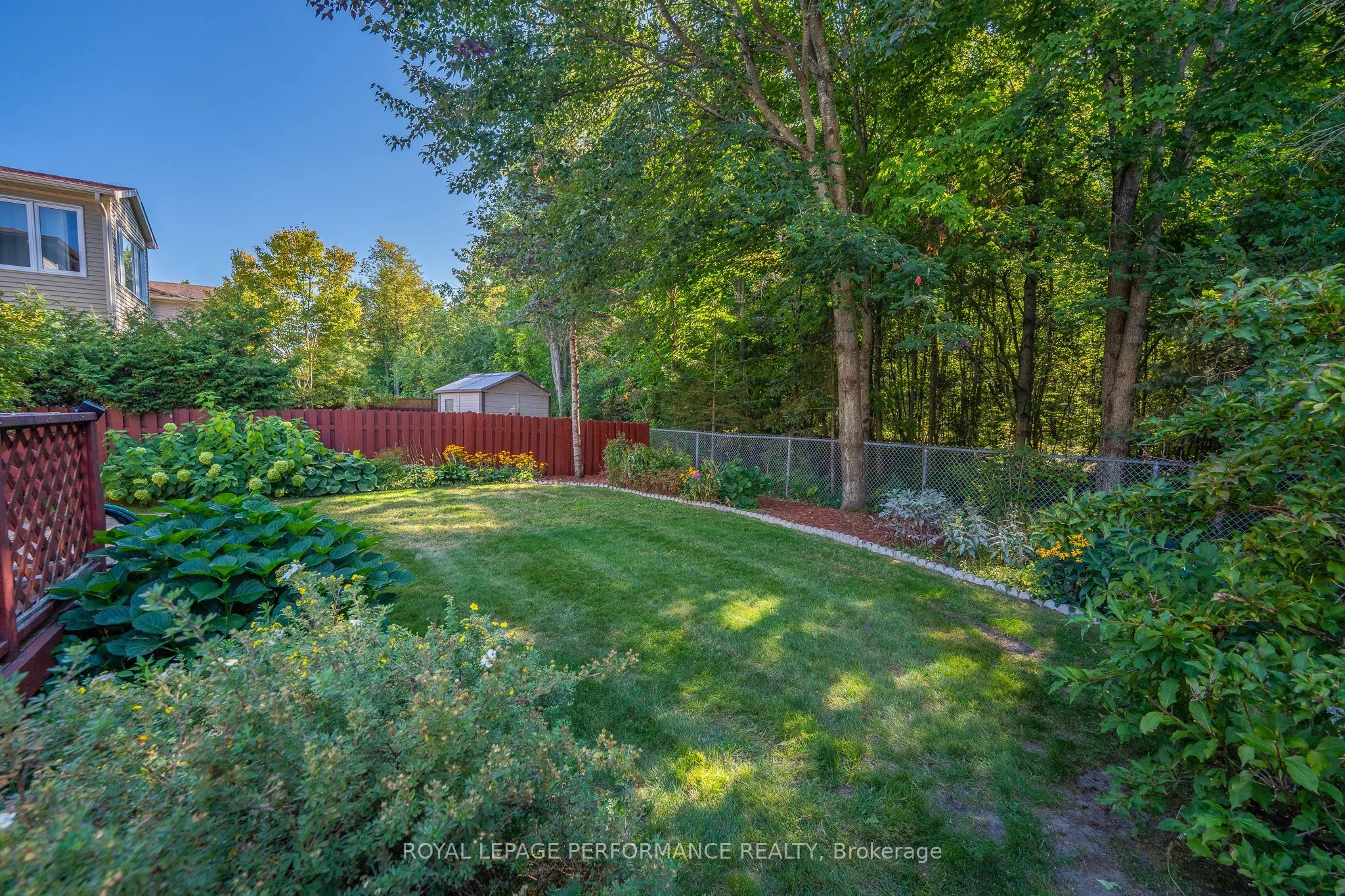1848 Thistleleaf Crescent