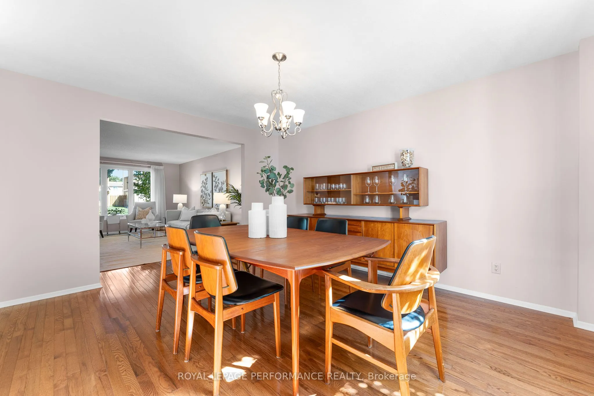 1848 Thistleleaf Crescent