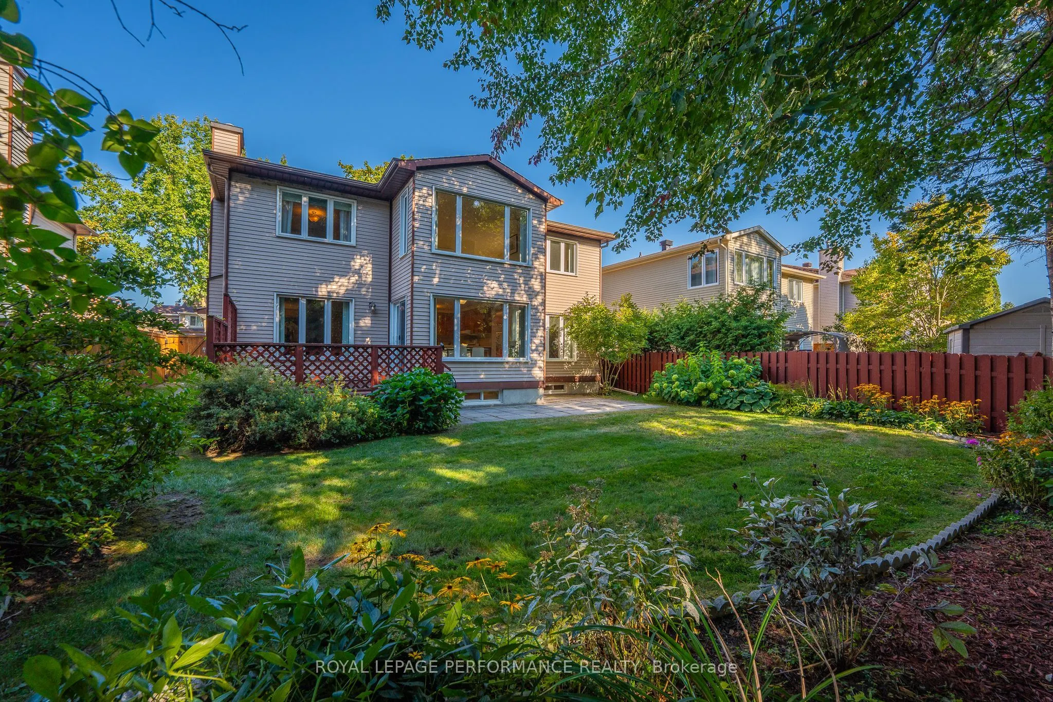1848 Thistleleaf Crescent