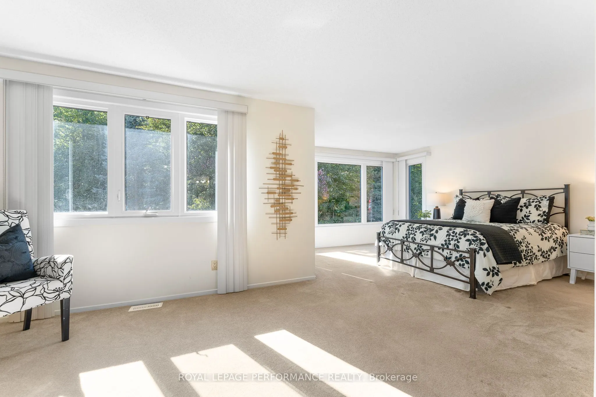 1848 Thistleleaf Crescent