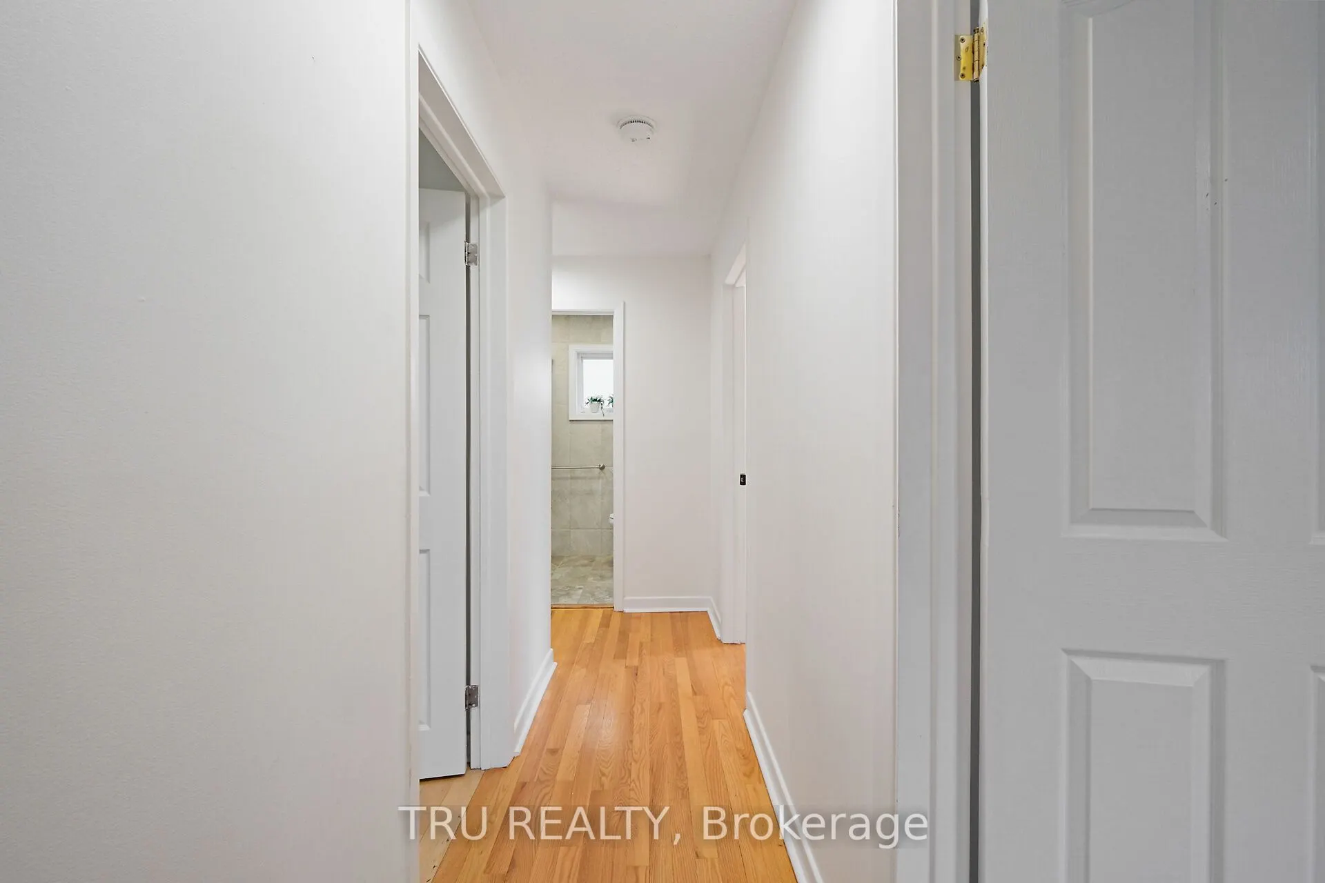 12 Apache Crescent