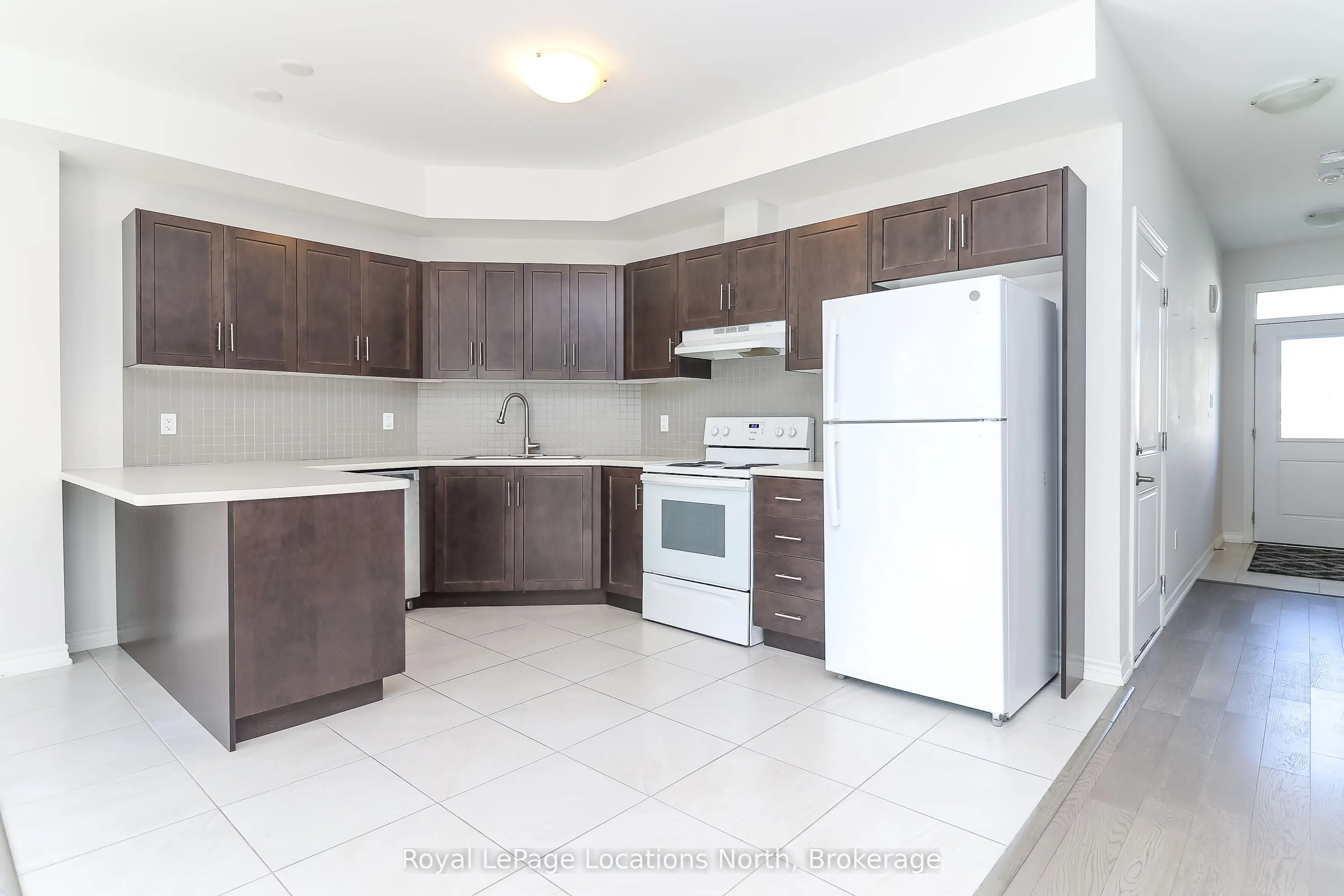 107 ROSIE Street, #107
