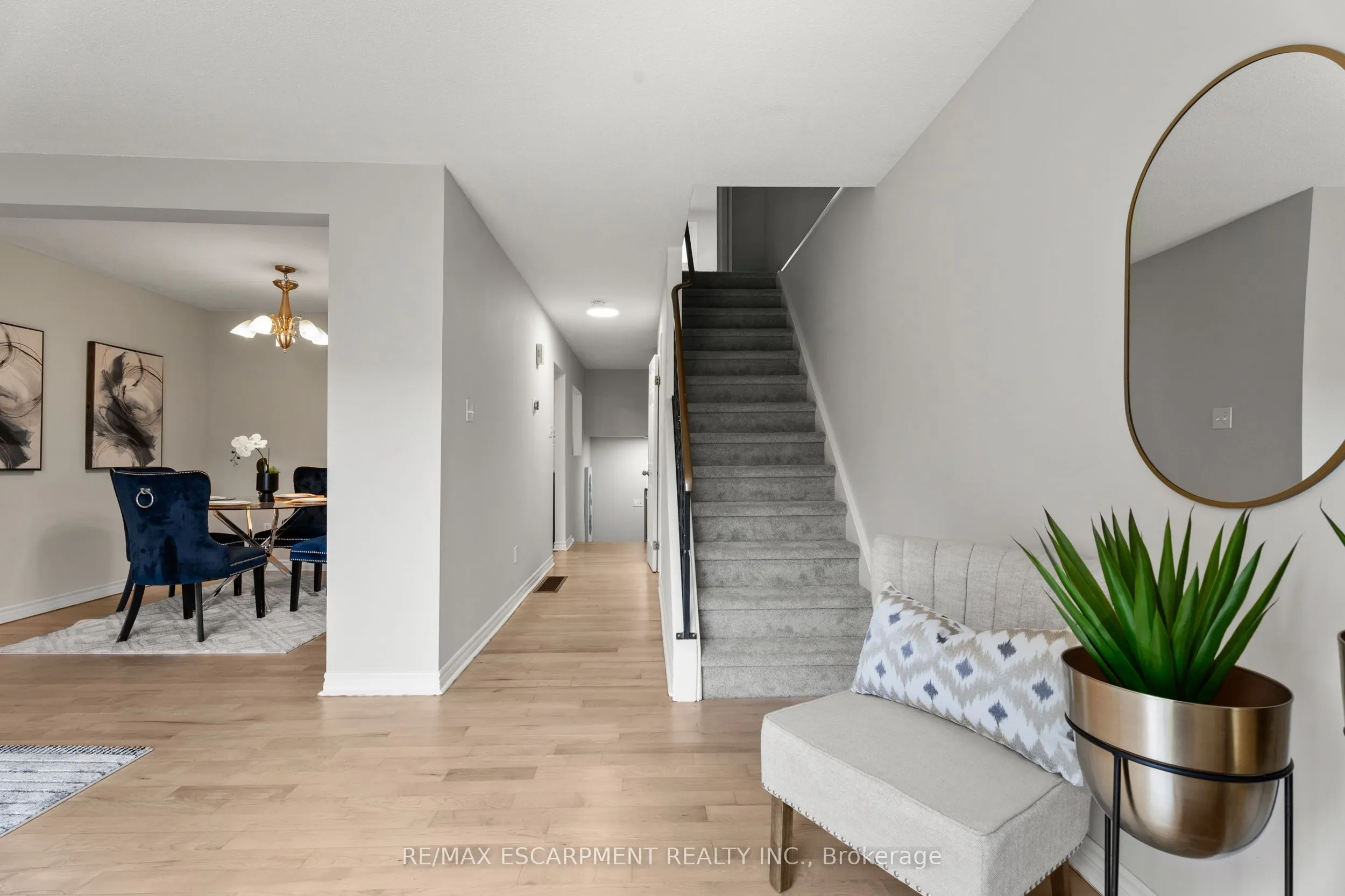 924 Mohawk Road W, #F