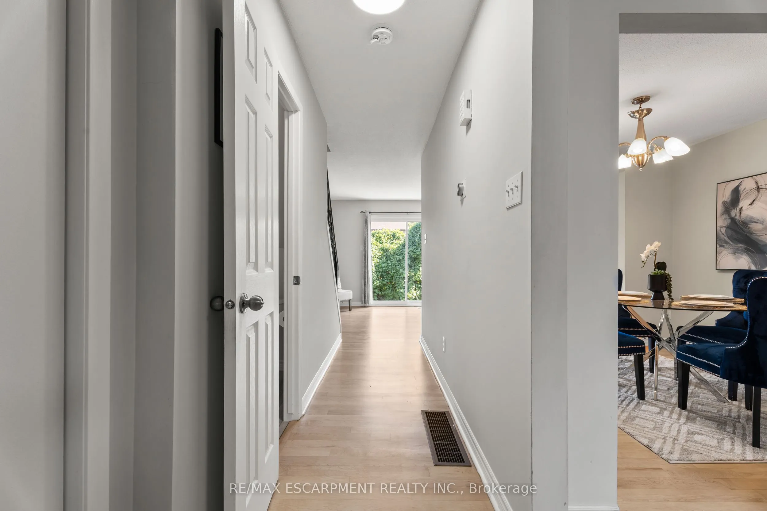 924 Mohawk Road W, #F