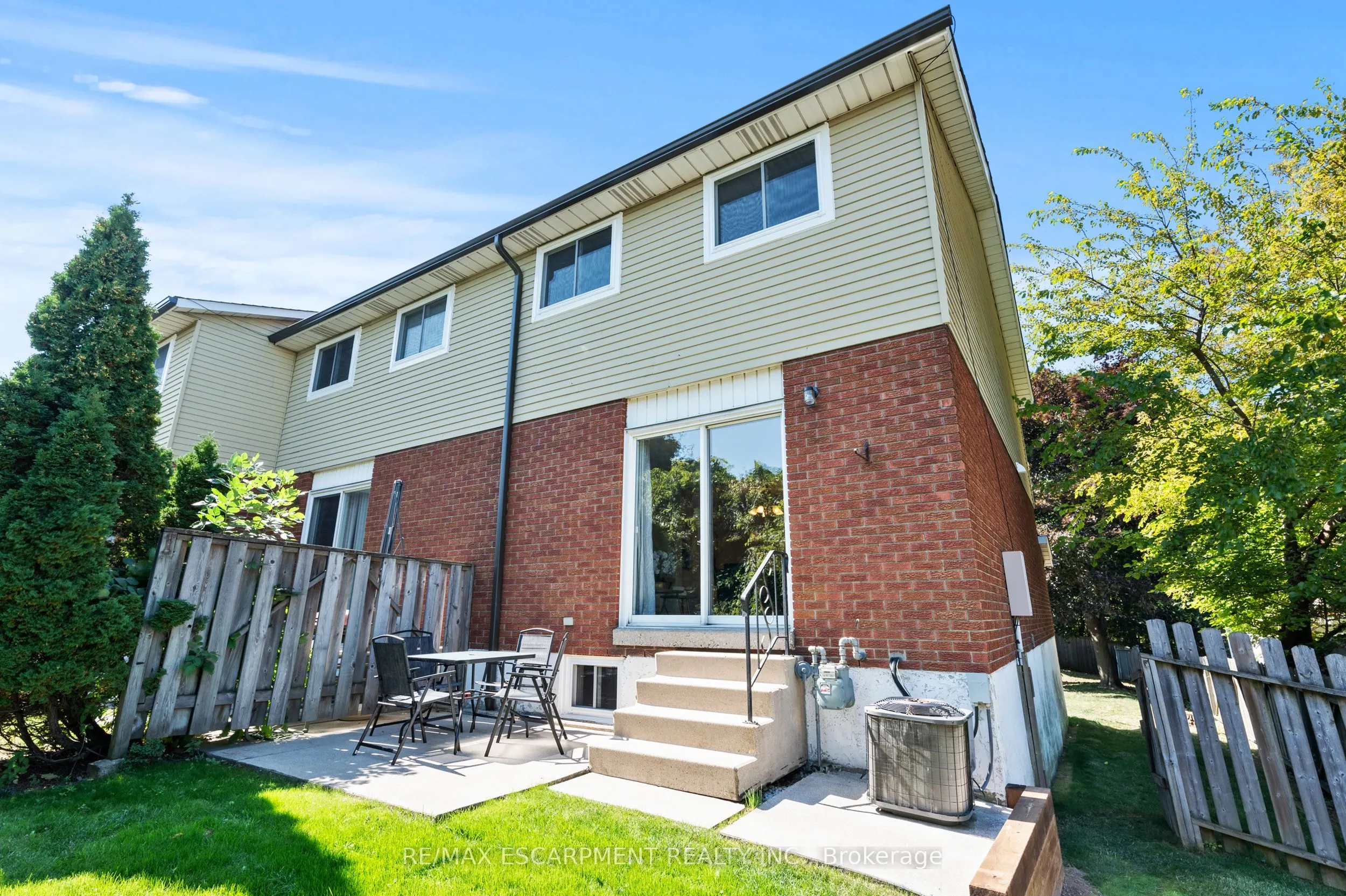 924 Mohawk Road W, #F