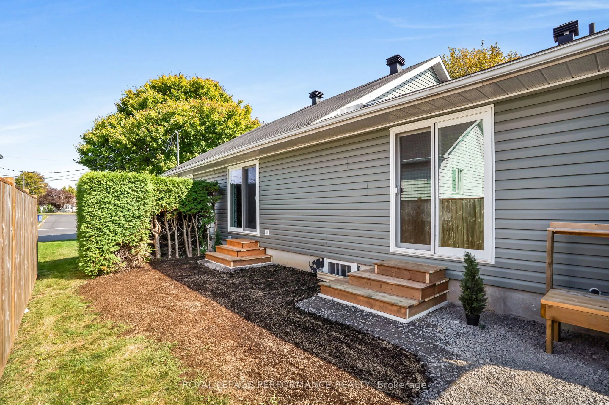 40 Faucher Boulevard