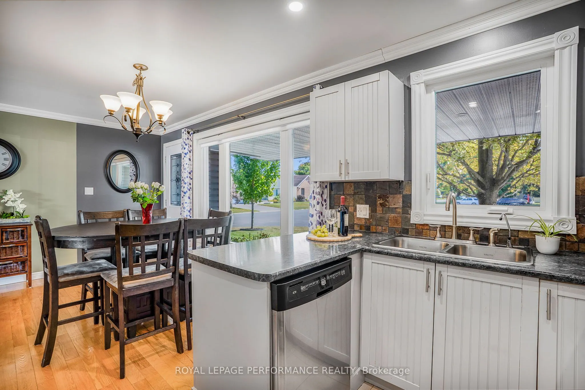 40 Faucher Boulevard